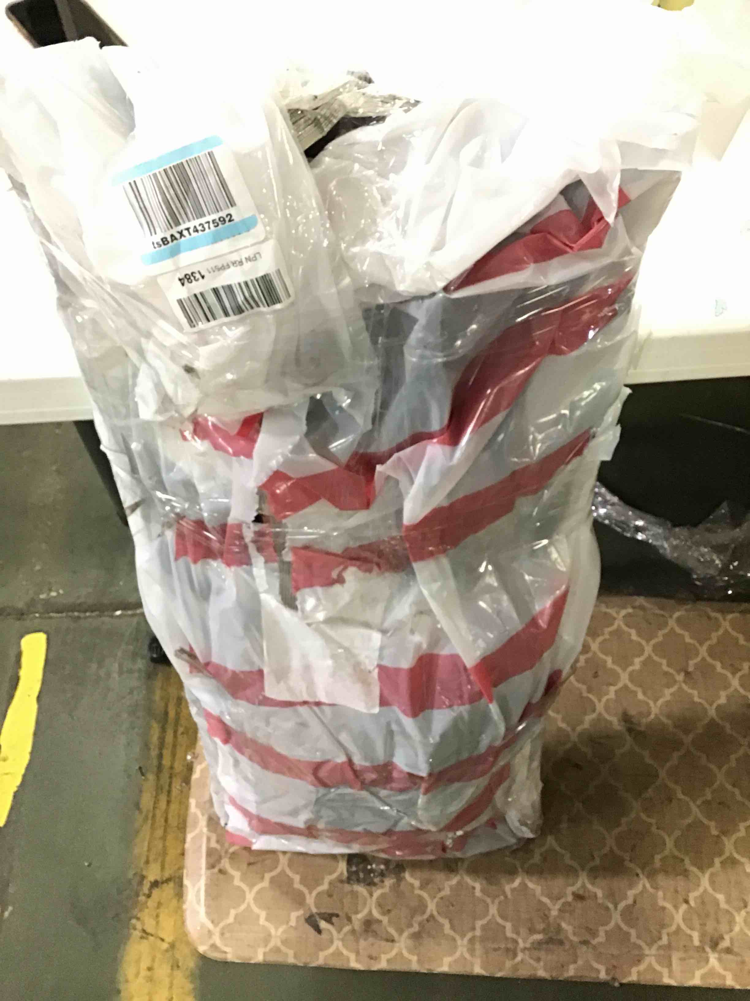 https://s3.amazonaws.com/lotting-images-prod/bidfta/GRN5351306_1692727467598.jpeg