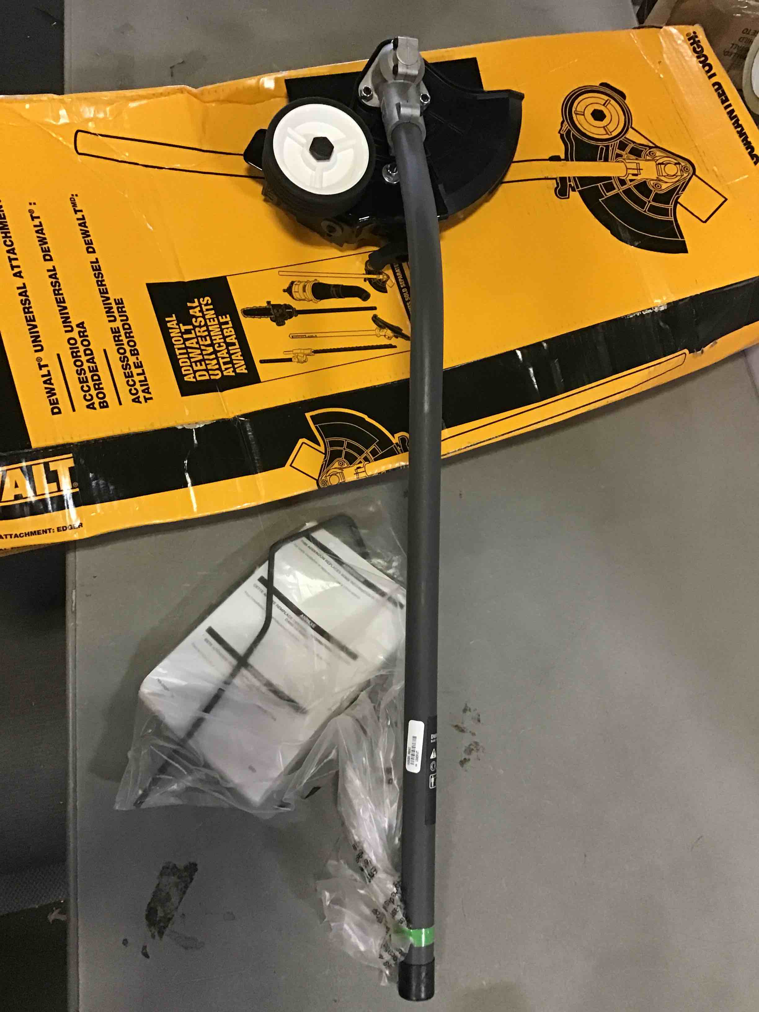 https://s3.amazonaws.com/lotting-images-prod/bidfta/GRN5351762_1693238876347.jpeg