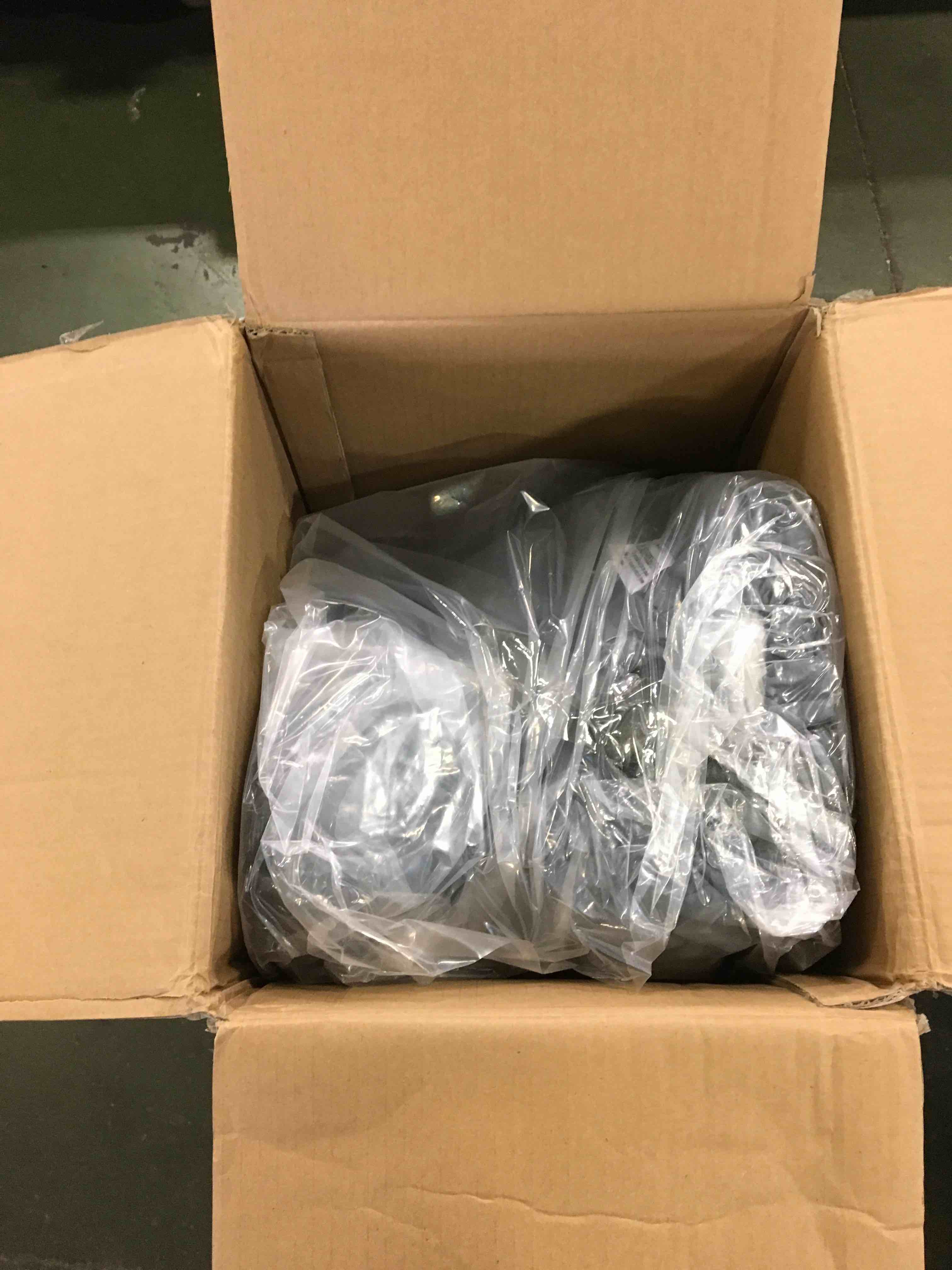 https://s3.amazonaws.com/lotting-images-prod/bidfta/GRN5352413_1694012139306.jpeg