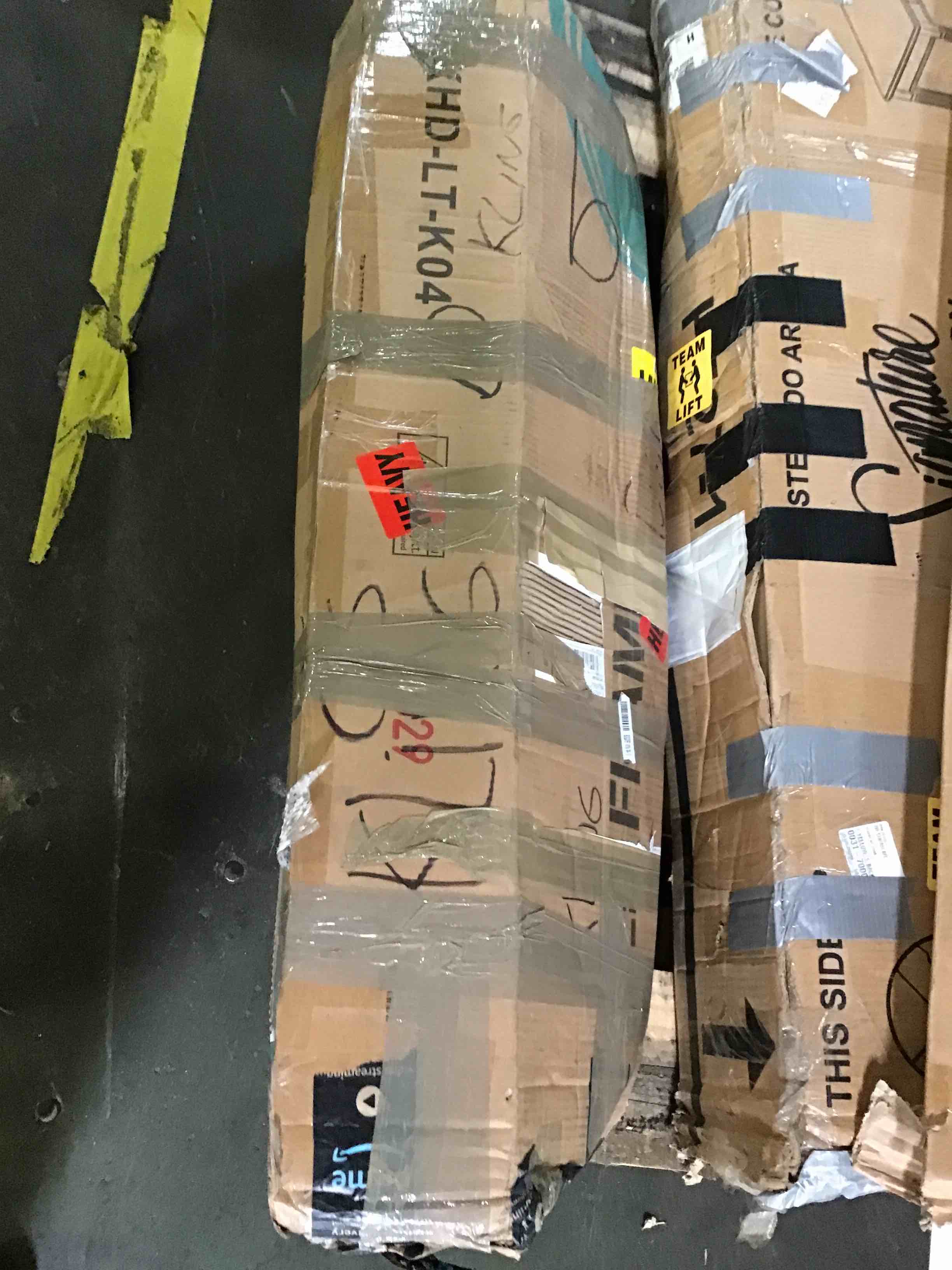 https://s3.amazonaws.com/lotting-images-prod/bidfta/GRN5355583_1692992101419.jpeg