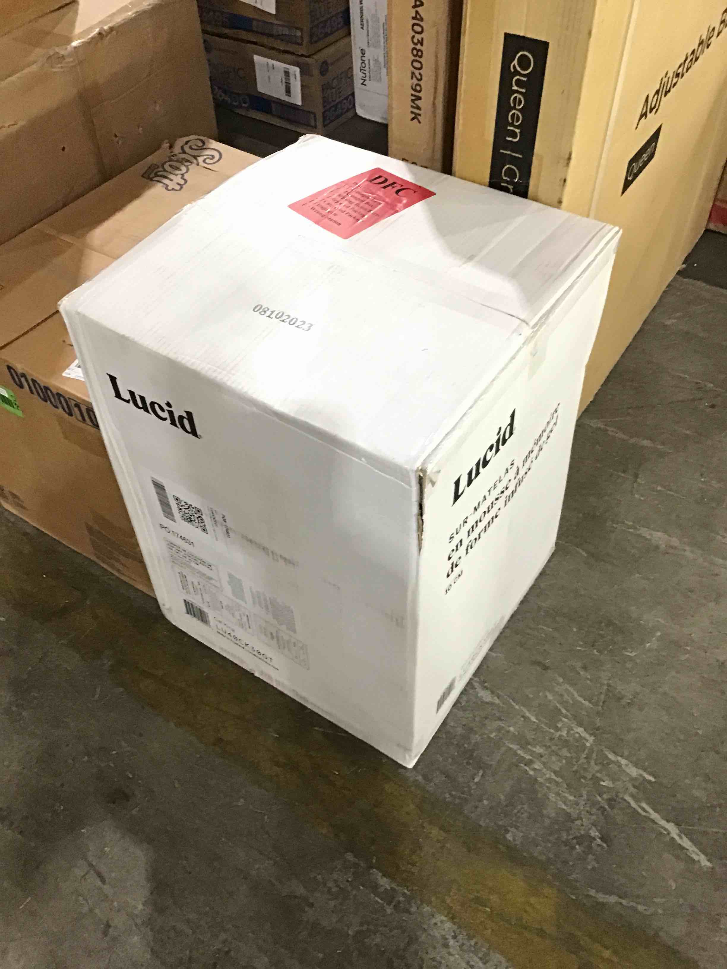 https://s3.amazonaws.com/lotting-images-prod/bidfta/GRN5369287_1706556674863.jpeg