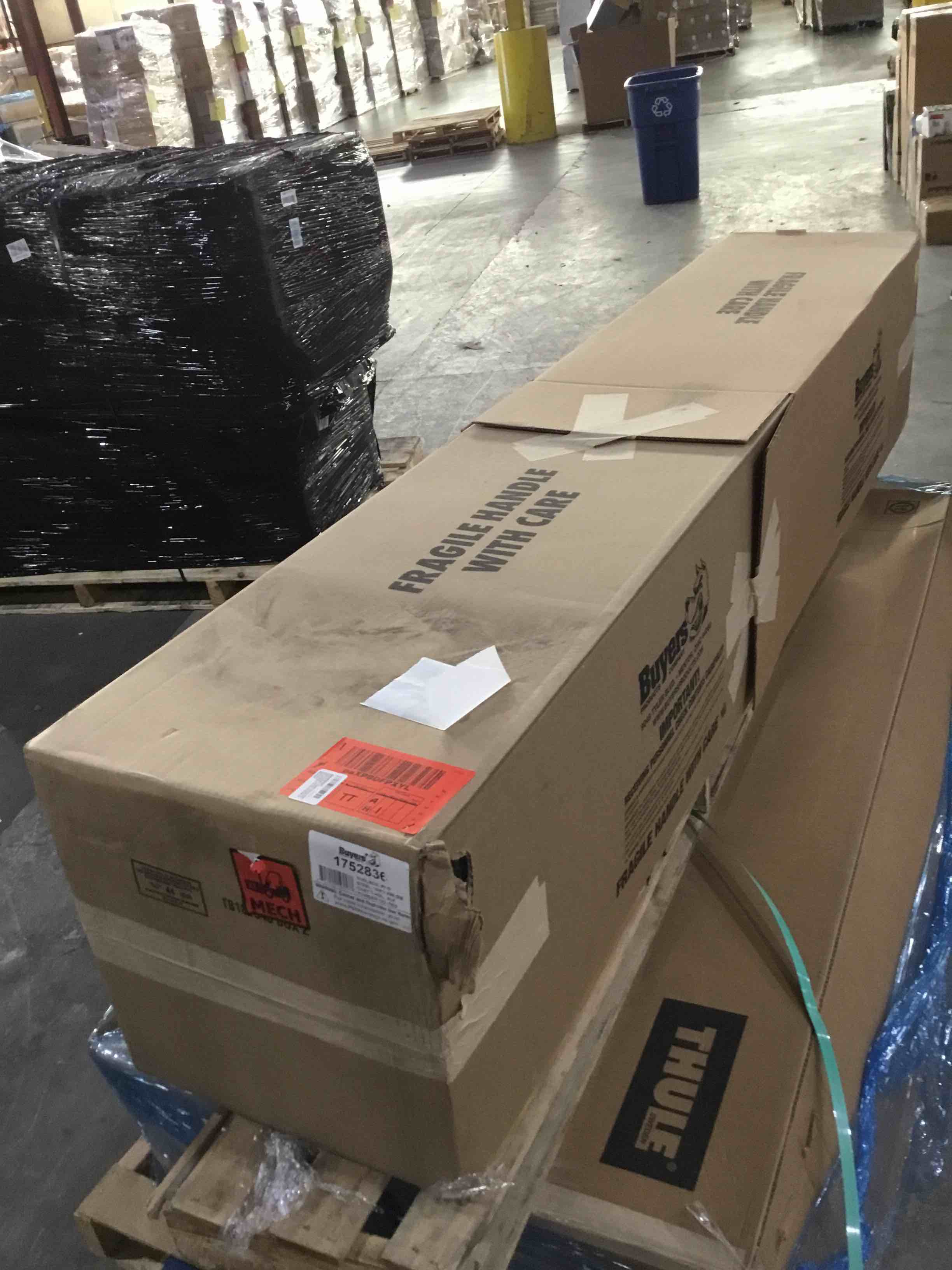 https://s3.amazonaws.com/lotting-images-prod/bidfta/GRN5369476_1706821302410.jpeg