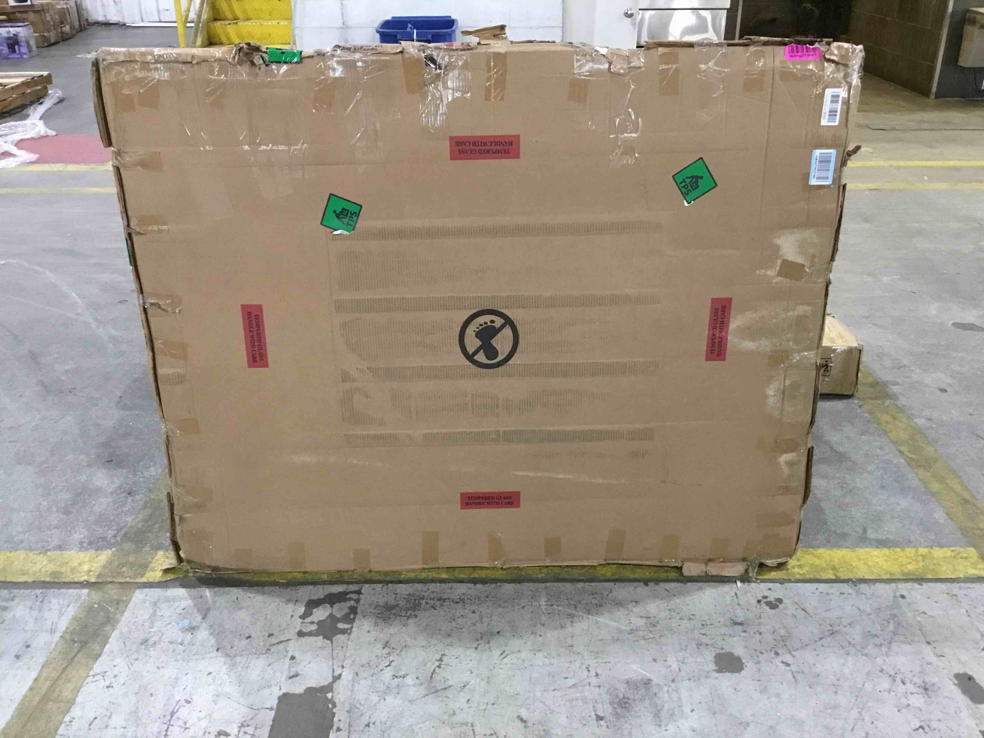 https://s3.amazonaws.com/lotting-images-prod/bidfta/GRN5369530_1707147275883.jpeg