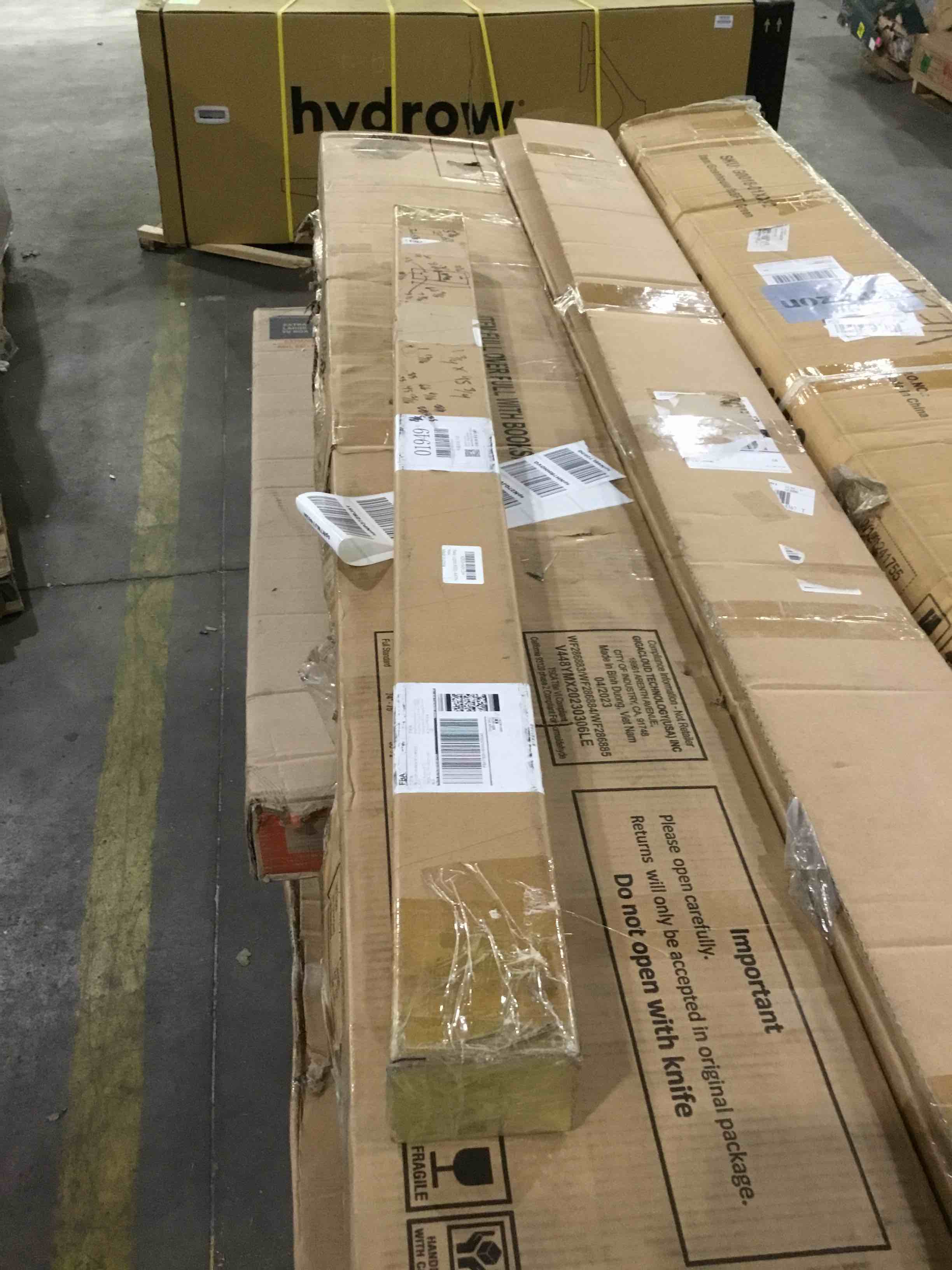 https://s3.amazonaws.com/lotting-images-prod/bidfta/GRN5370036_1708622800336.jpeg