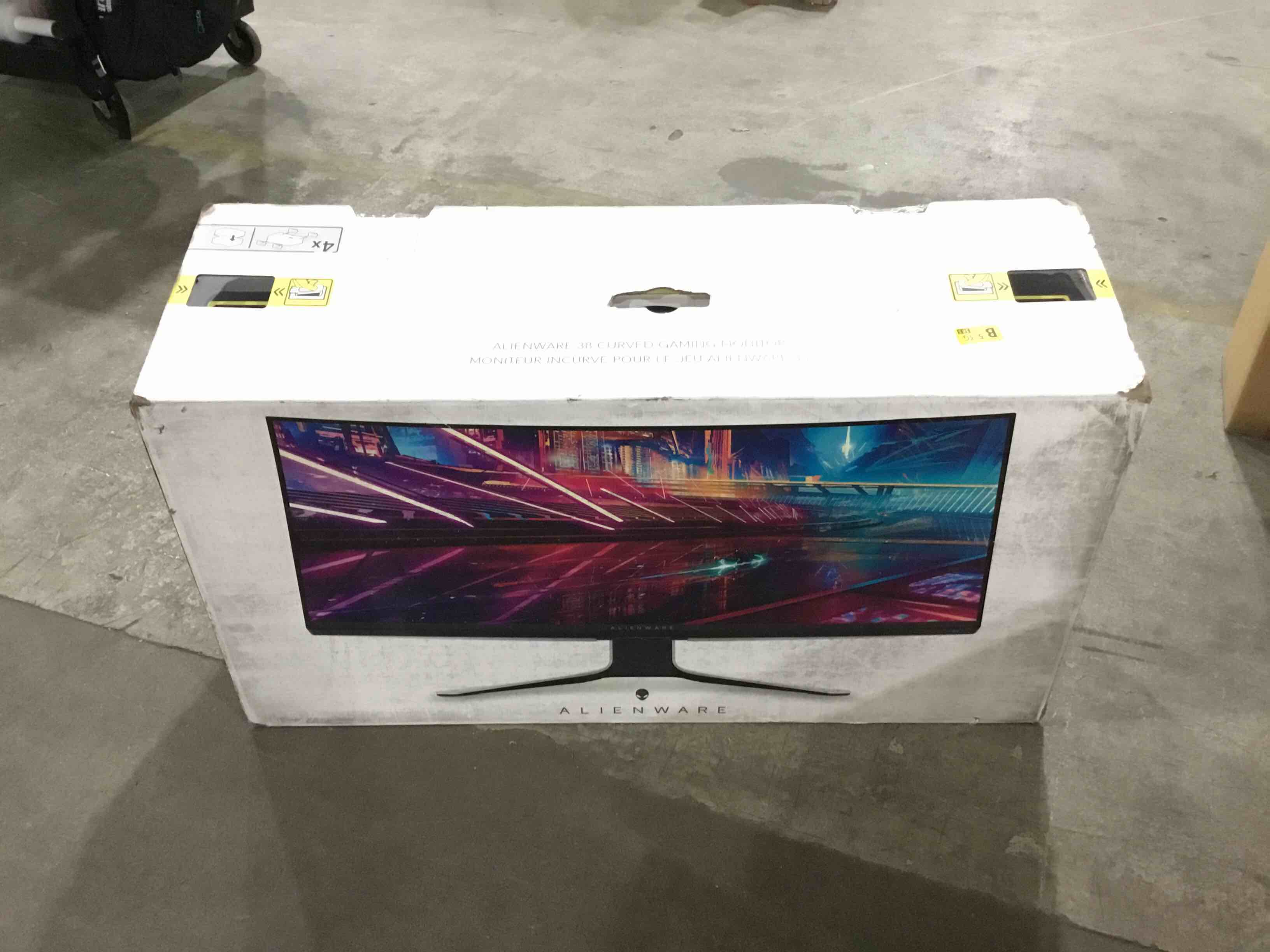 https://s3.amazonaws.com/lotting-images-prod/bidfta/GRN5370302_1709658516420.jpeg