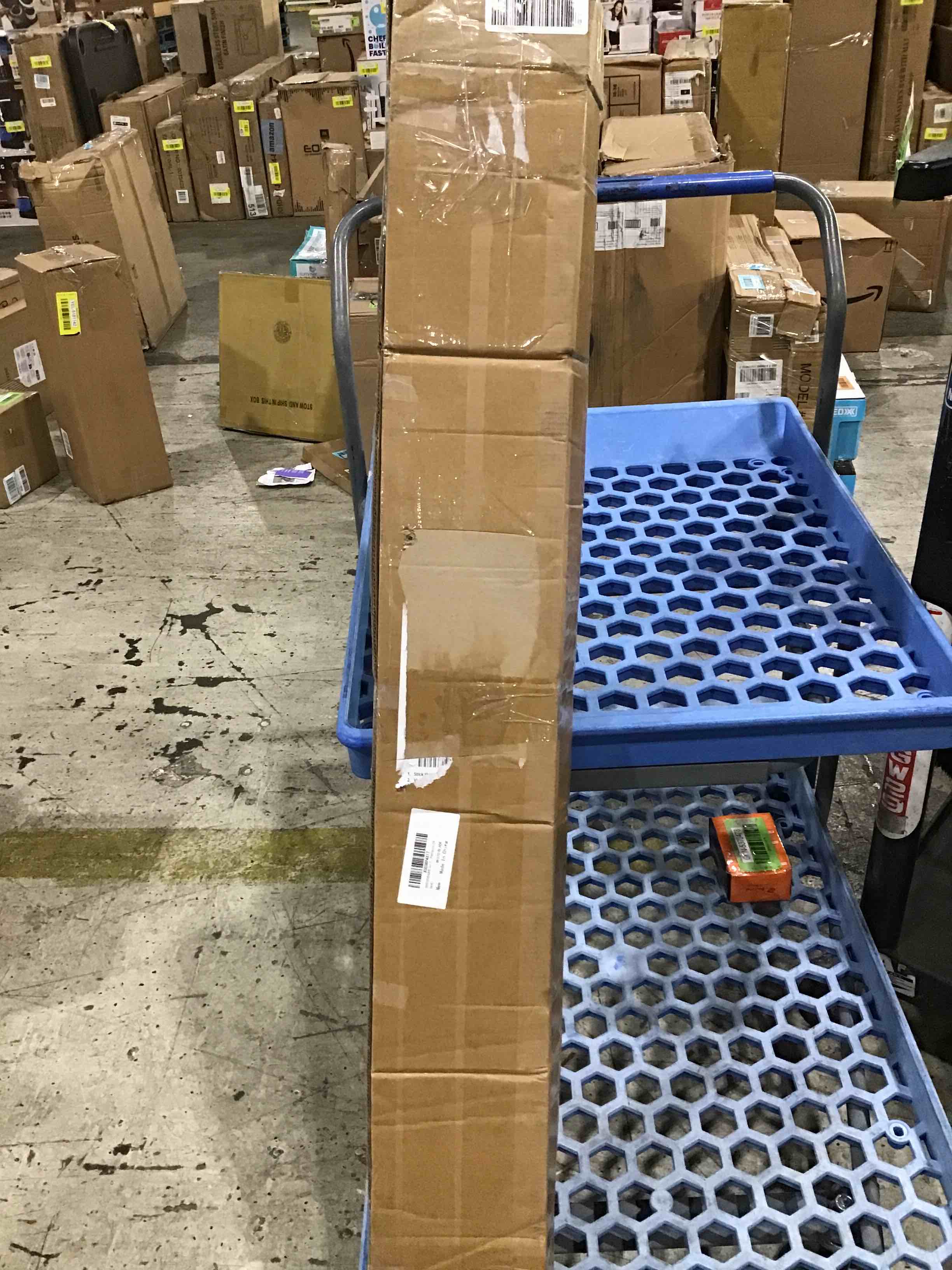 https://s3.amazonaws.com/lotting-images-prod/bidfta/GRN5370487_1706119196503.jpeg