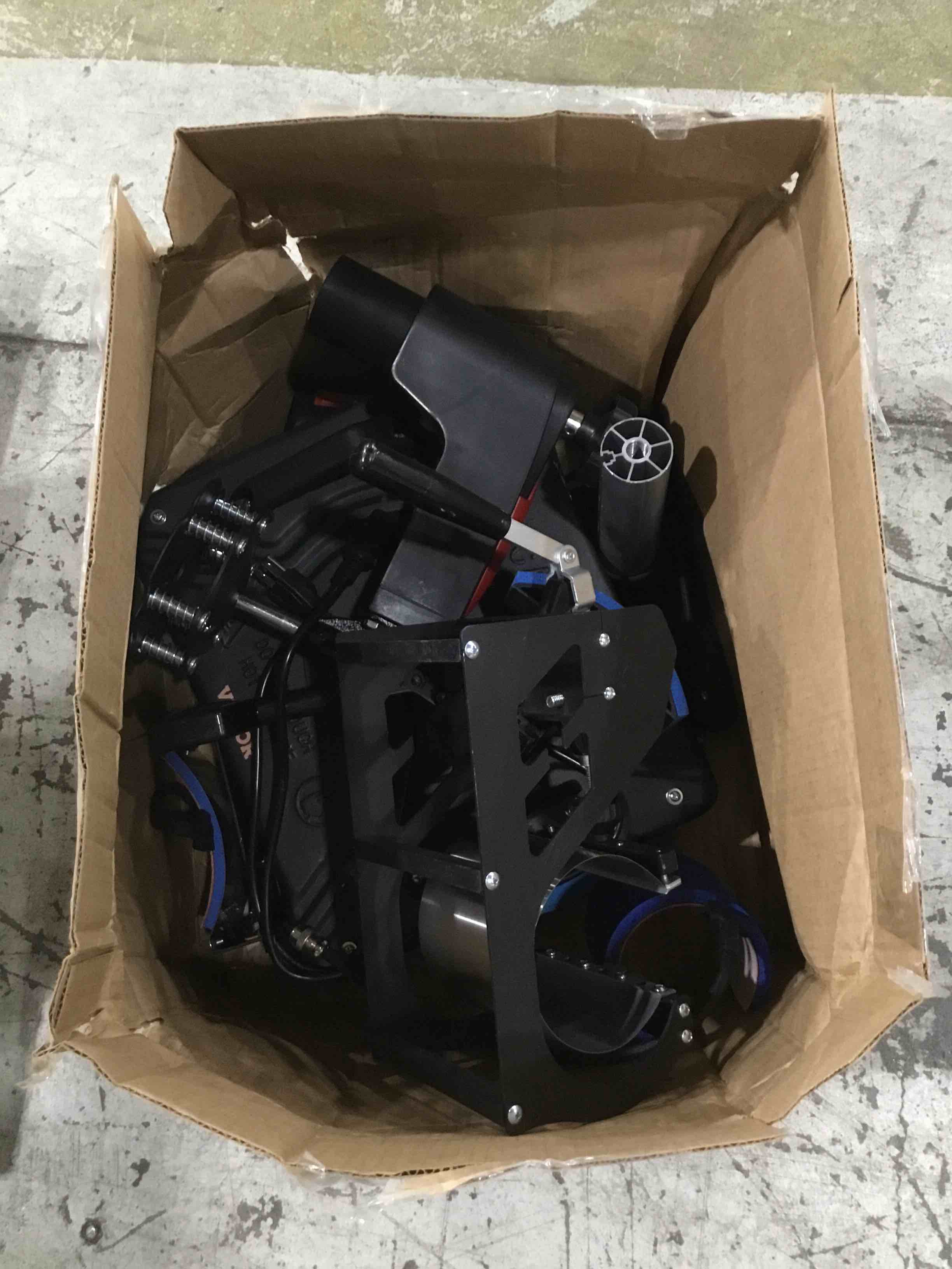 https://s3.amazonaws.com/lotting-images-prod/bidfta/GRN5371147_1708614422495.jpeg