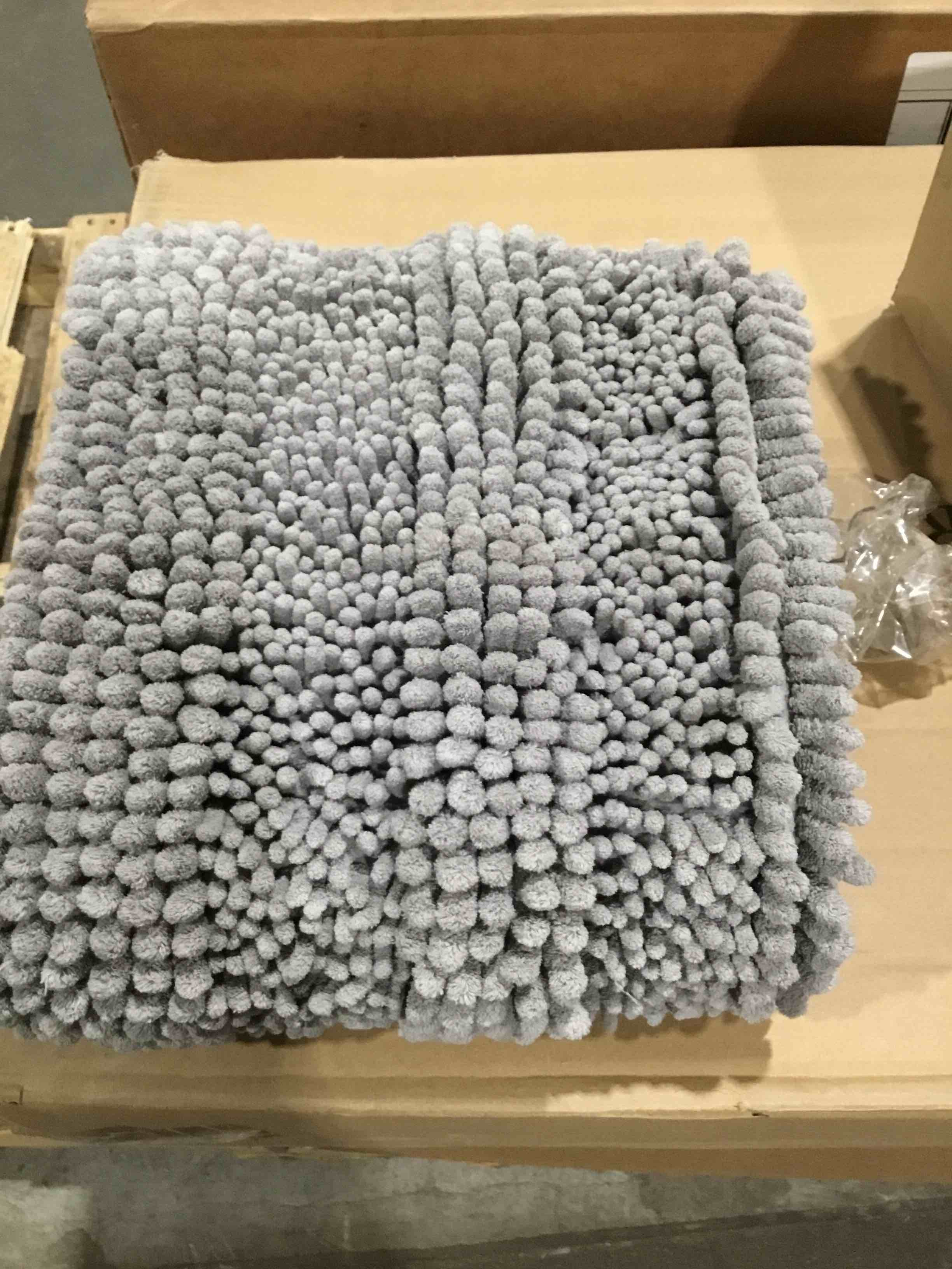 https://s3.amazonaws.com/lotting-images-prod/bidfta/GRN5371471_1712070895422.jpeg