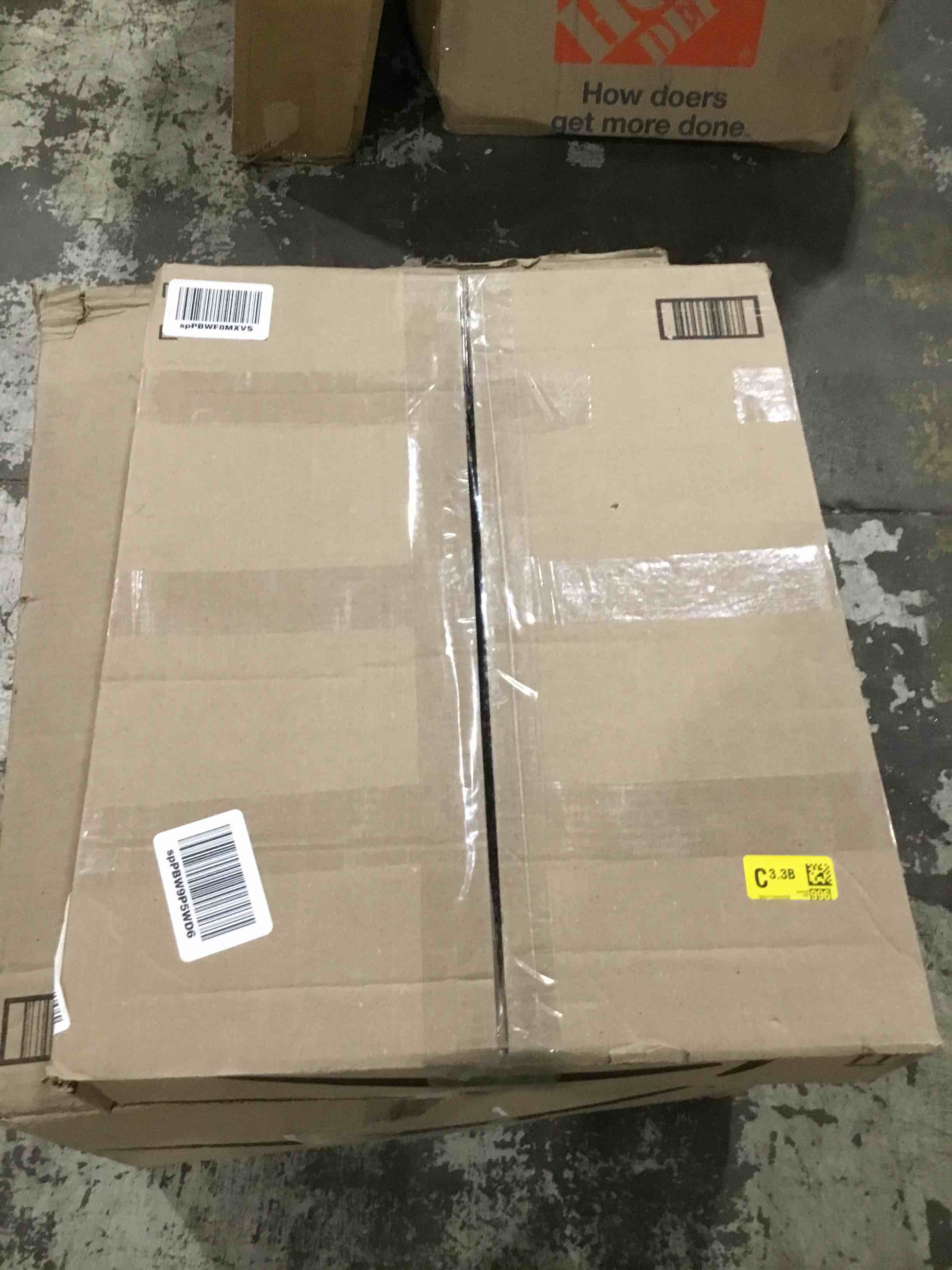 https://s3.amazonaws.com/lotting-images-prod/bidfta/GRN5371611_1710525498991.jpeg