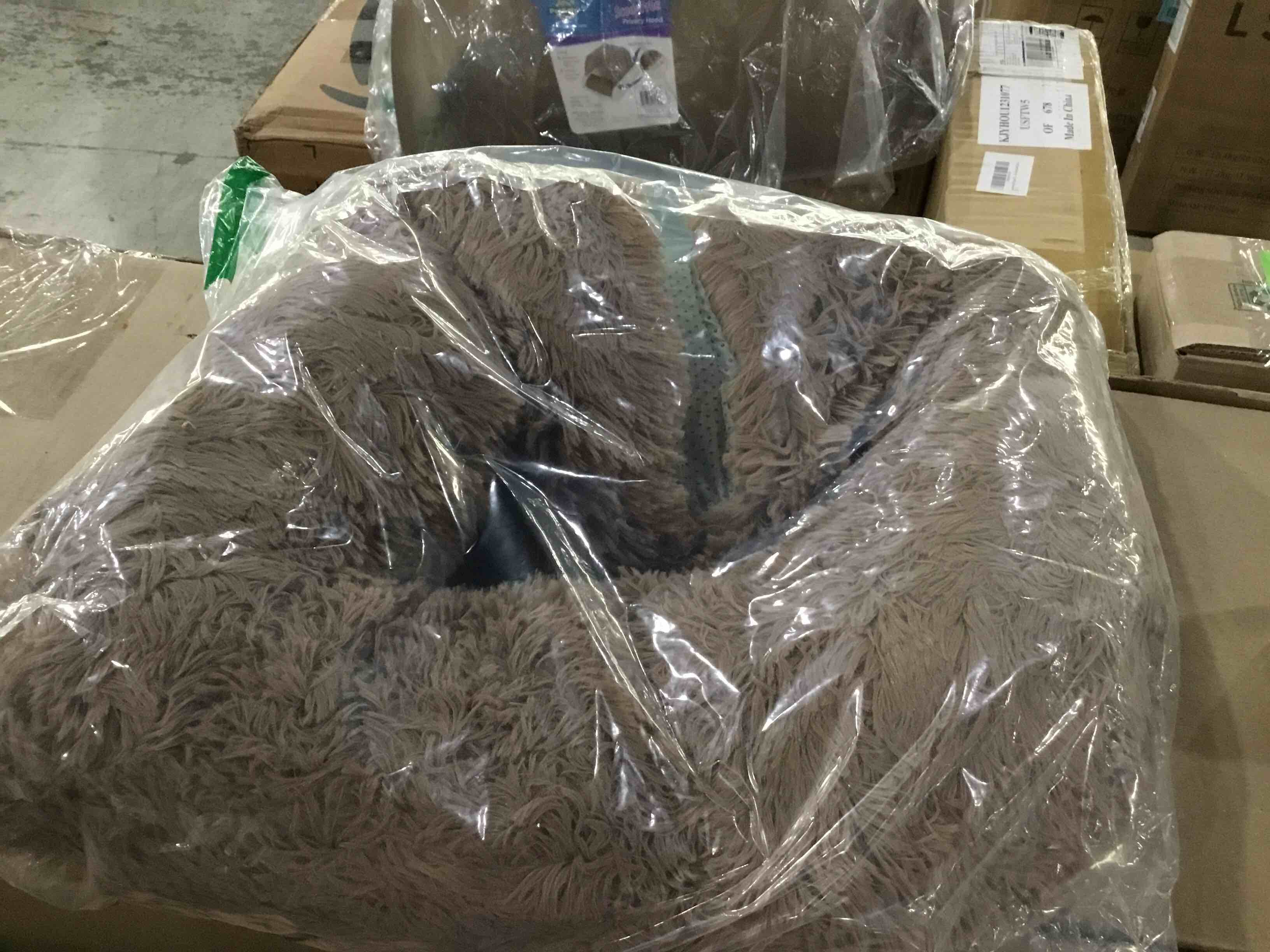 https://s3.amazonaws.com/lotting-images-prod/bidfta/GRN5371644_1710270172683.jpeg