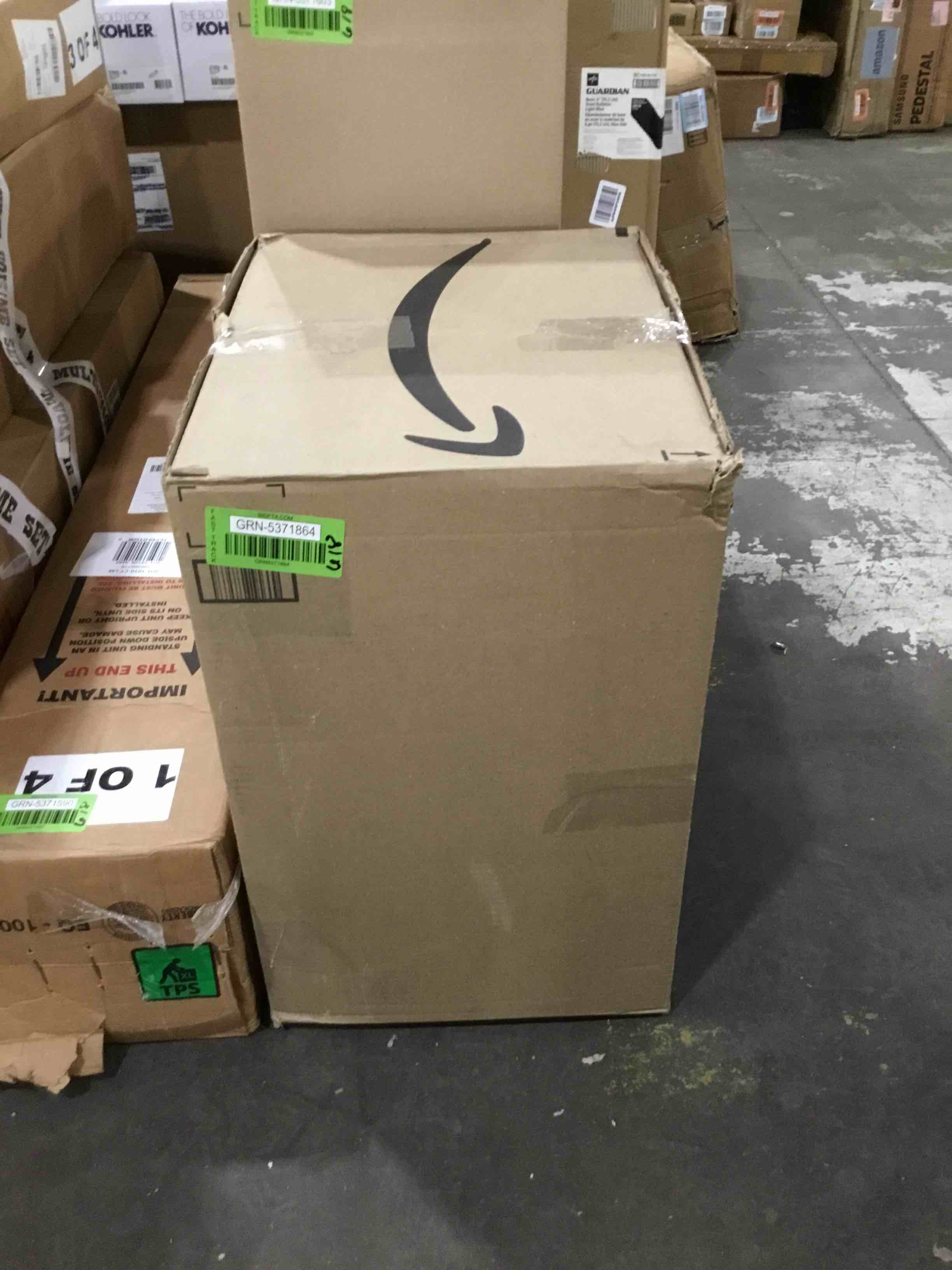 https://s3.amazonaws.com/lotting-images-prod/bidfta/GRN5371864_1710529561927.jpeg
