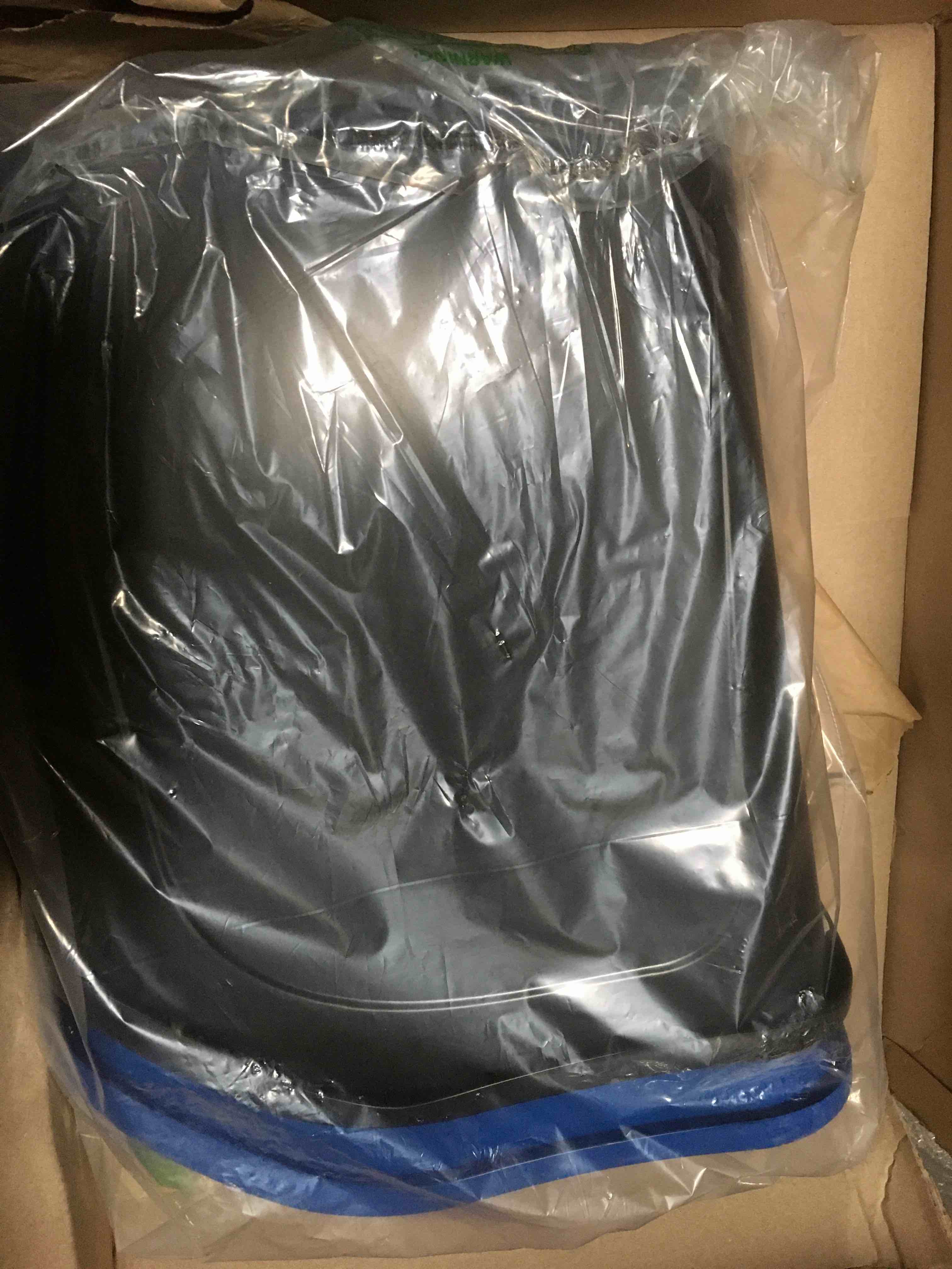 https://s3.amazonaws.com/lotting-images-prod/bidfta/GRN5376546_1693924977274.jpeg