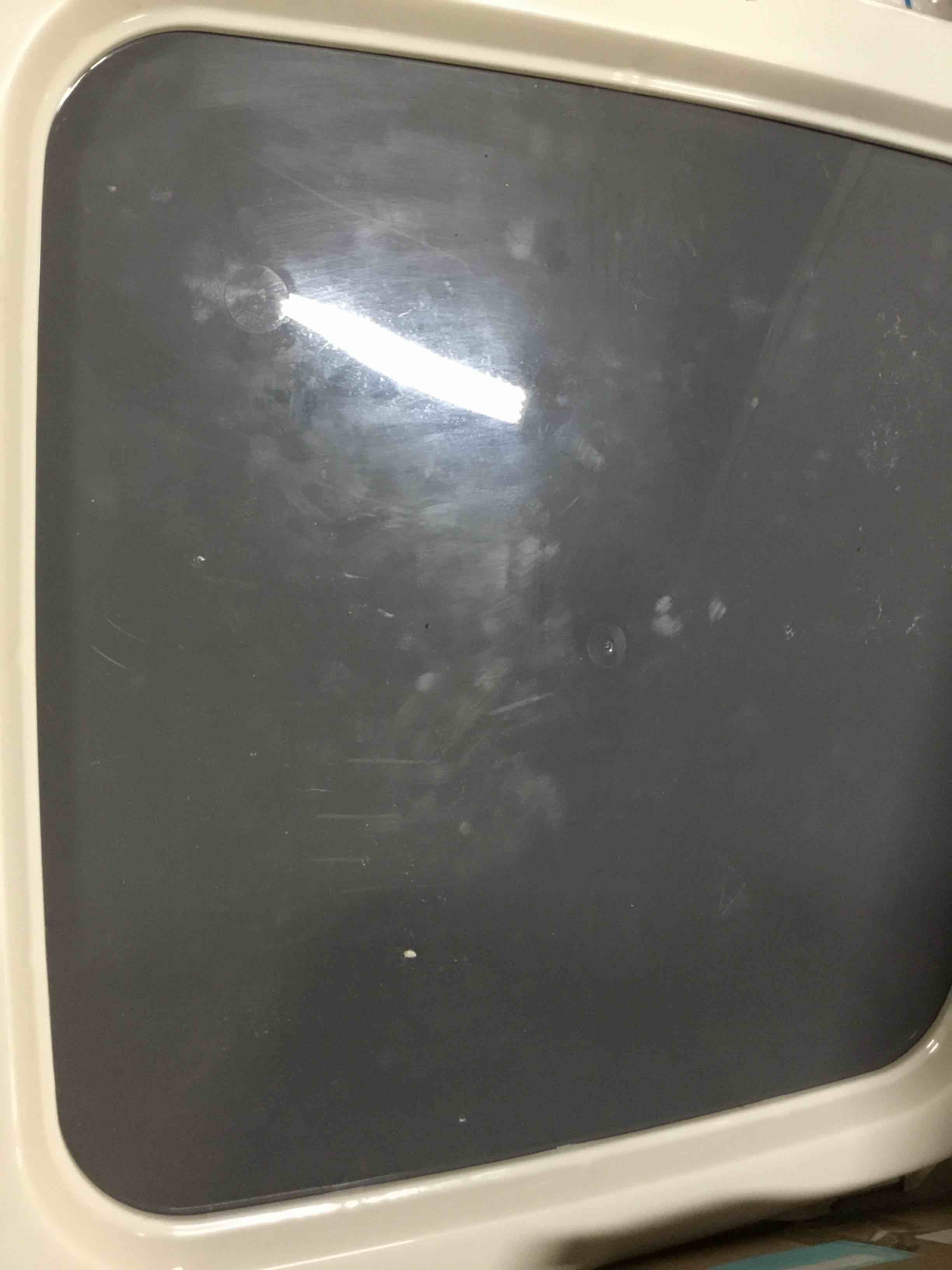 https://s3.amazonaws.com/lotting-images-prod/bidfta/GRN5376819_1694098406080.jpeg