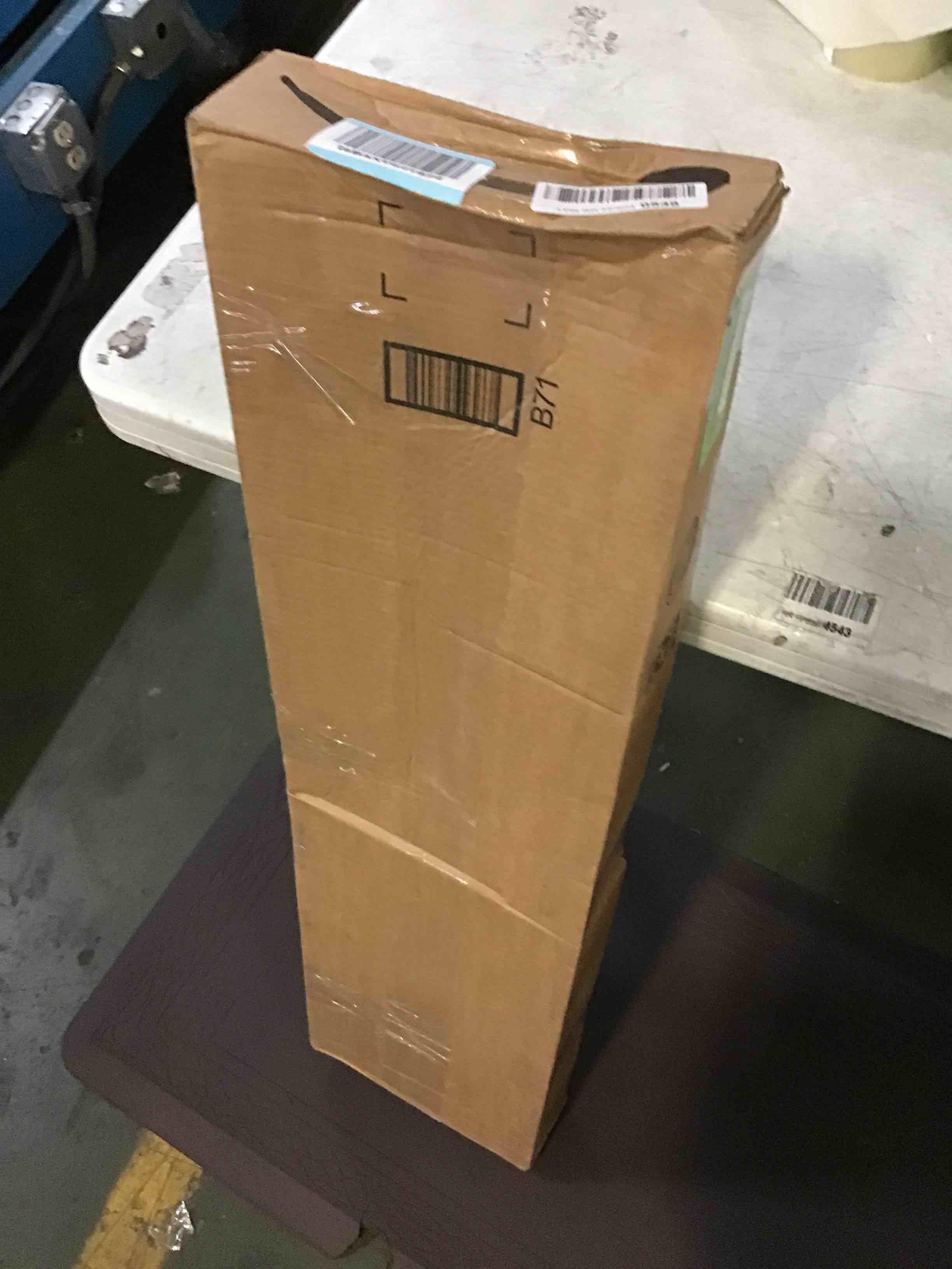 https://s3.amazonaws.com/lotting-images-prod/bidfta/GRN5378030_1694025698722.jpeg