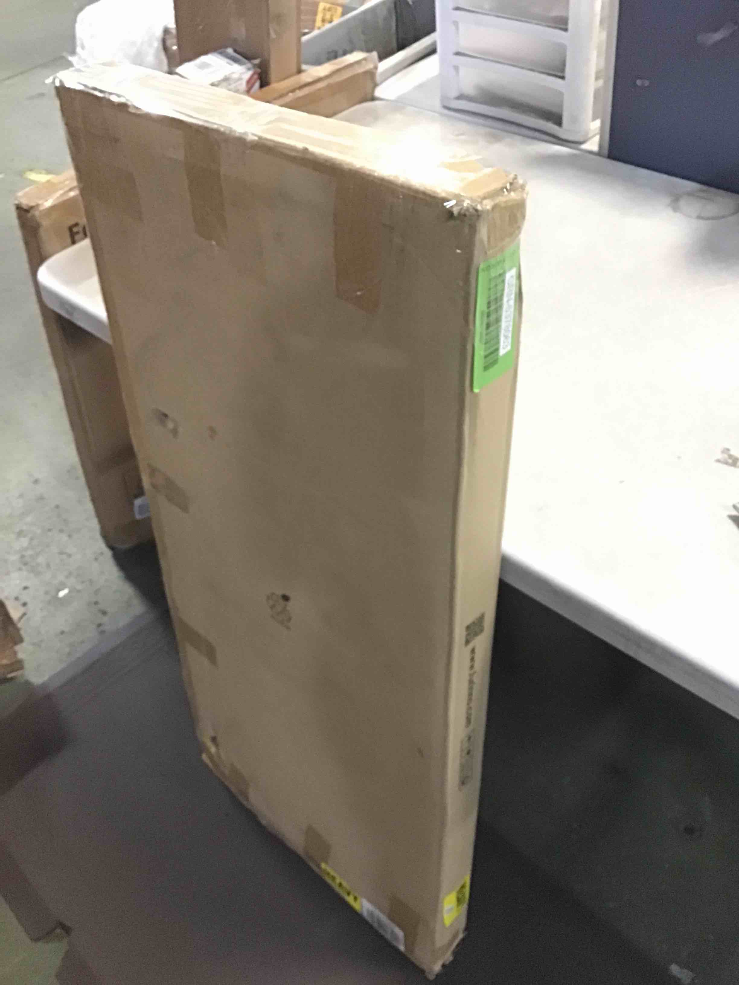 https://s3.amazonaws.com/lotting-images-prod/bidfta/GRN5378063_1694088302813.jpeg
