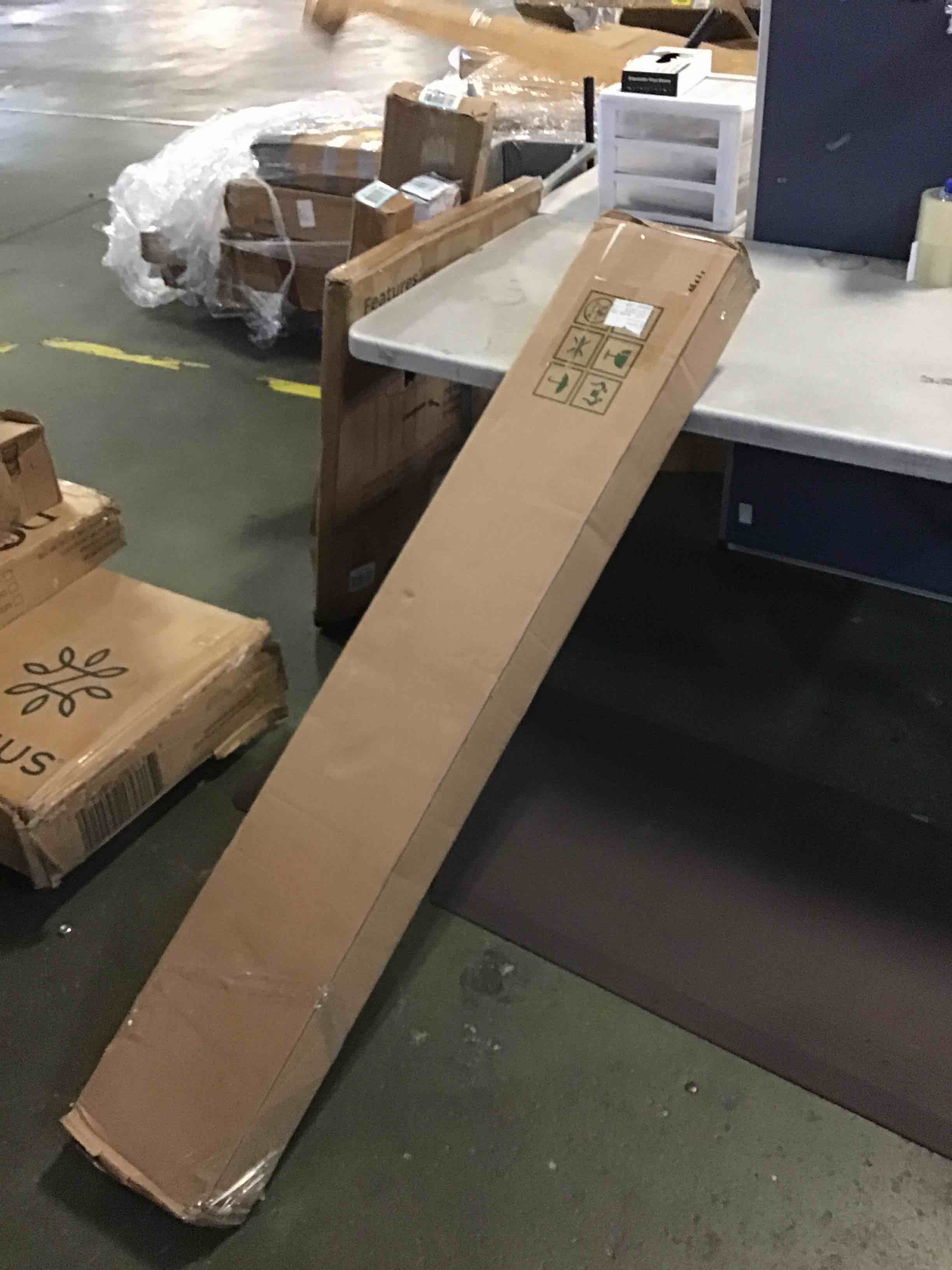 https://s3.amazonaws.com/lotting-images-prod/bidfta/GRN5378065_1694088575738.jpeg