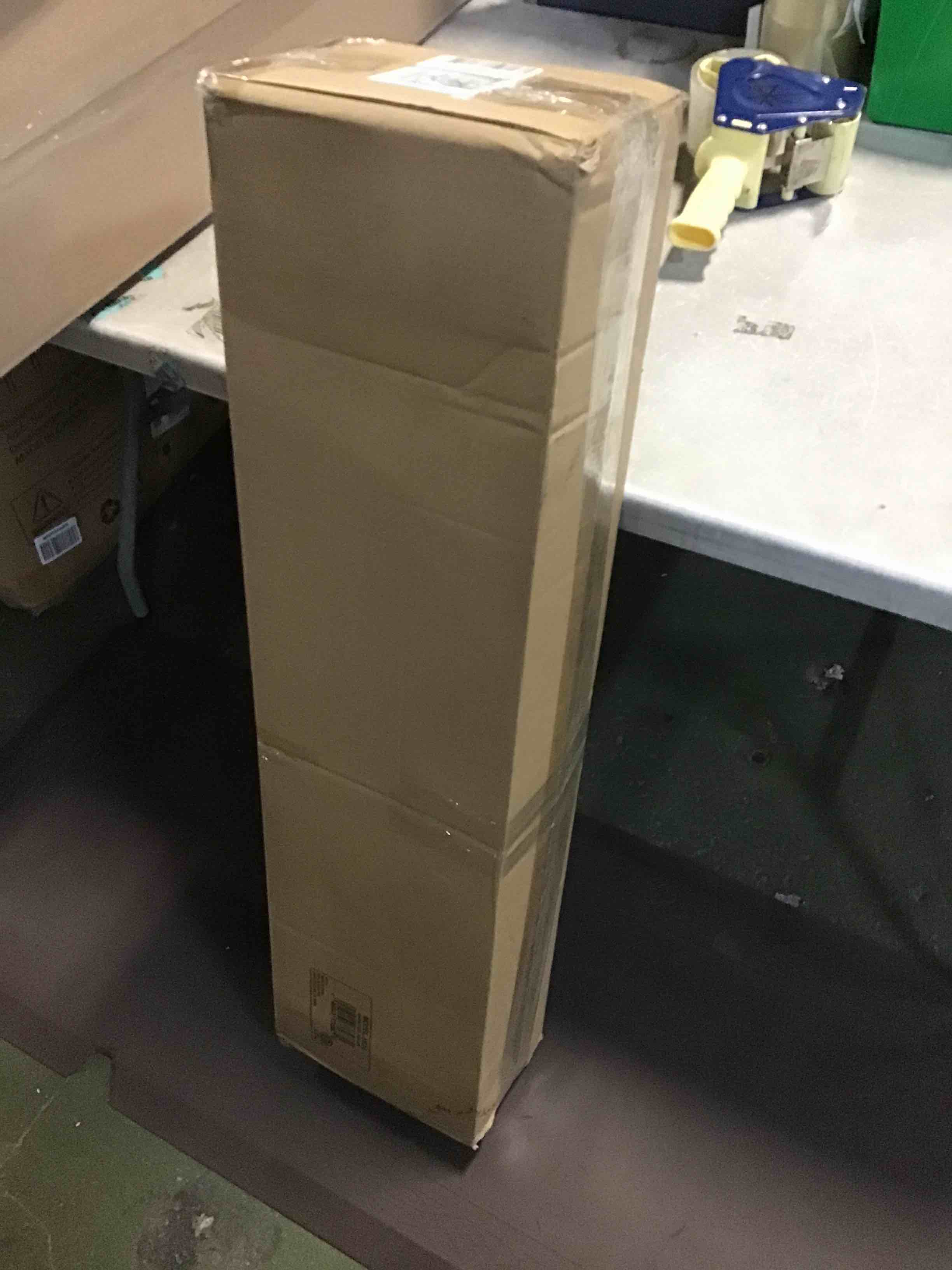https://s3.amazonaws.com/lotting-images-prod/bidfta/GRN5378089_1694096589079.jpeg