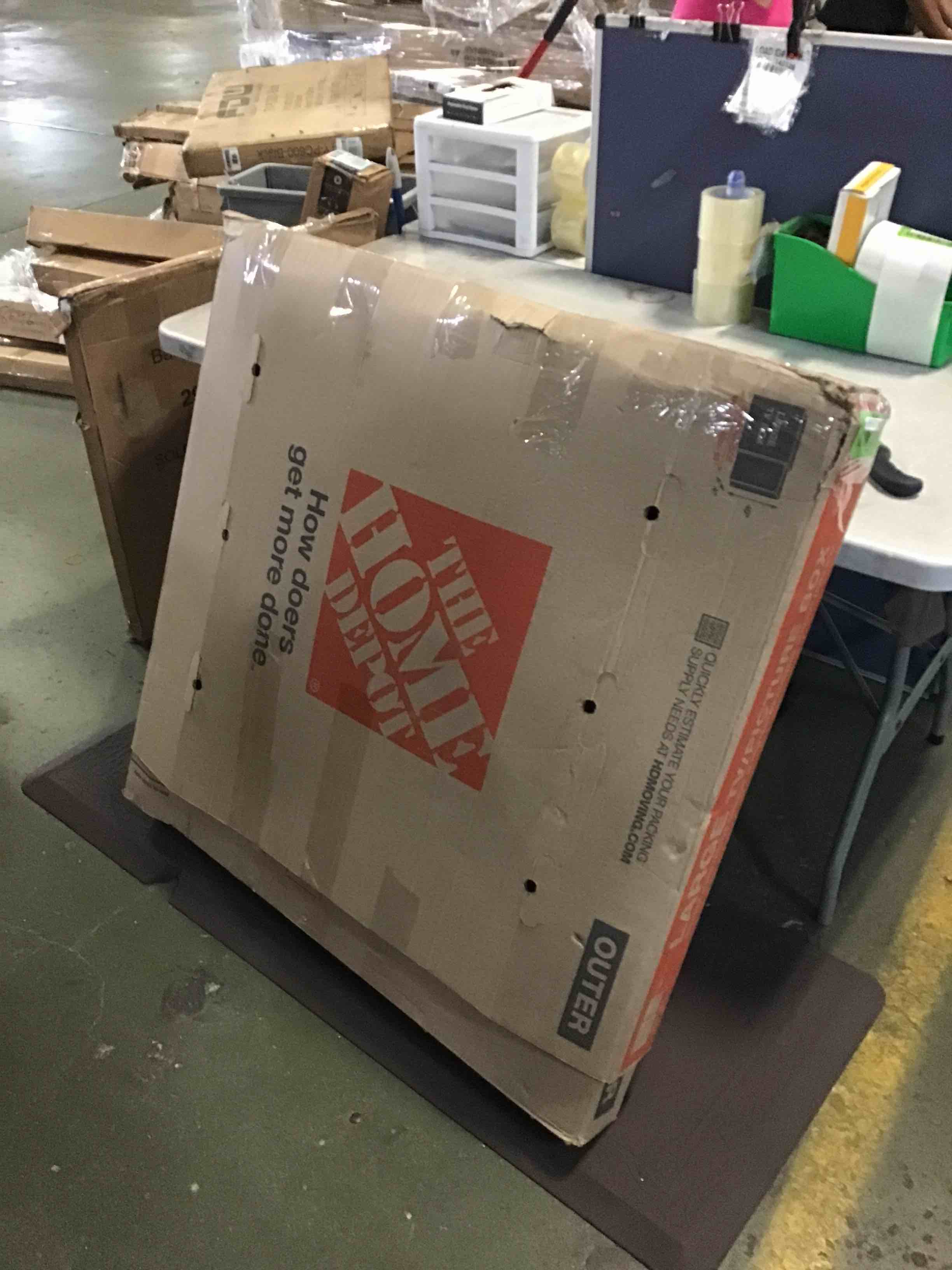 https://s3.amazonaws.com/lotting-images-prod/bidfta/GRN5378109_1694101977297.jpeg