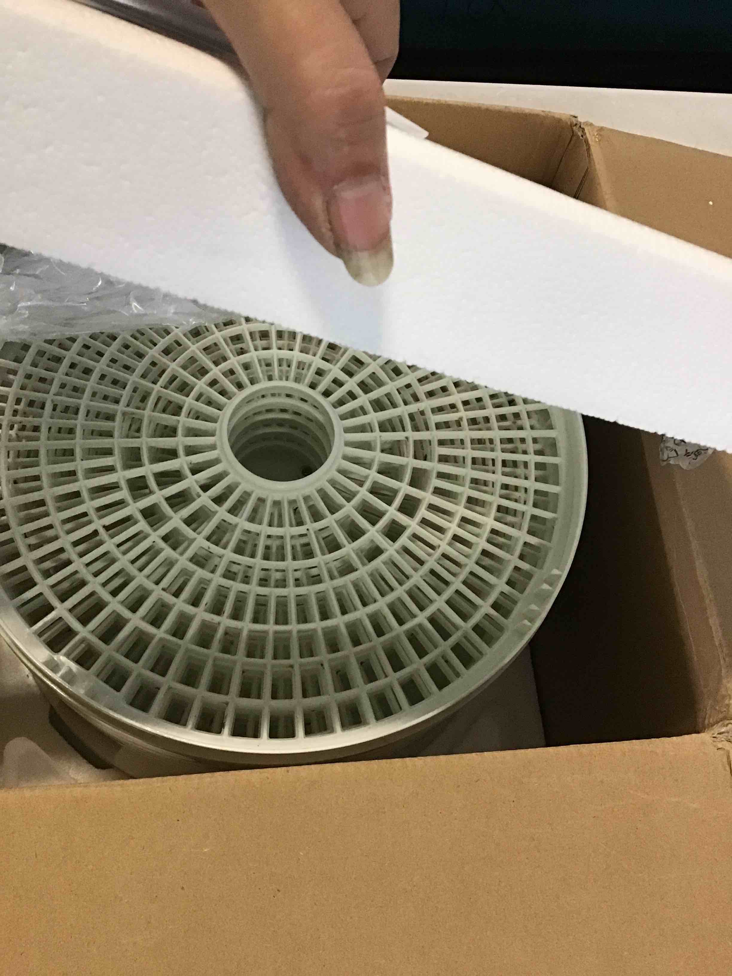 https://s3.amazonaws.com/lotting-images-prod/bidfta/GRN5378175_1694436093770.jpeg