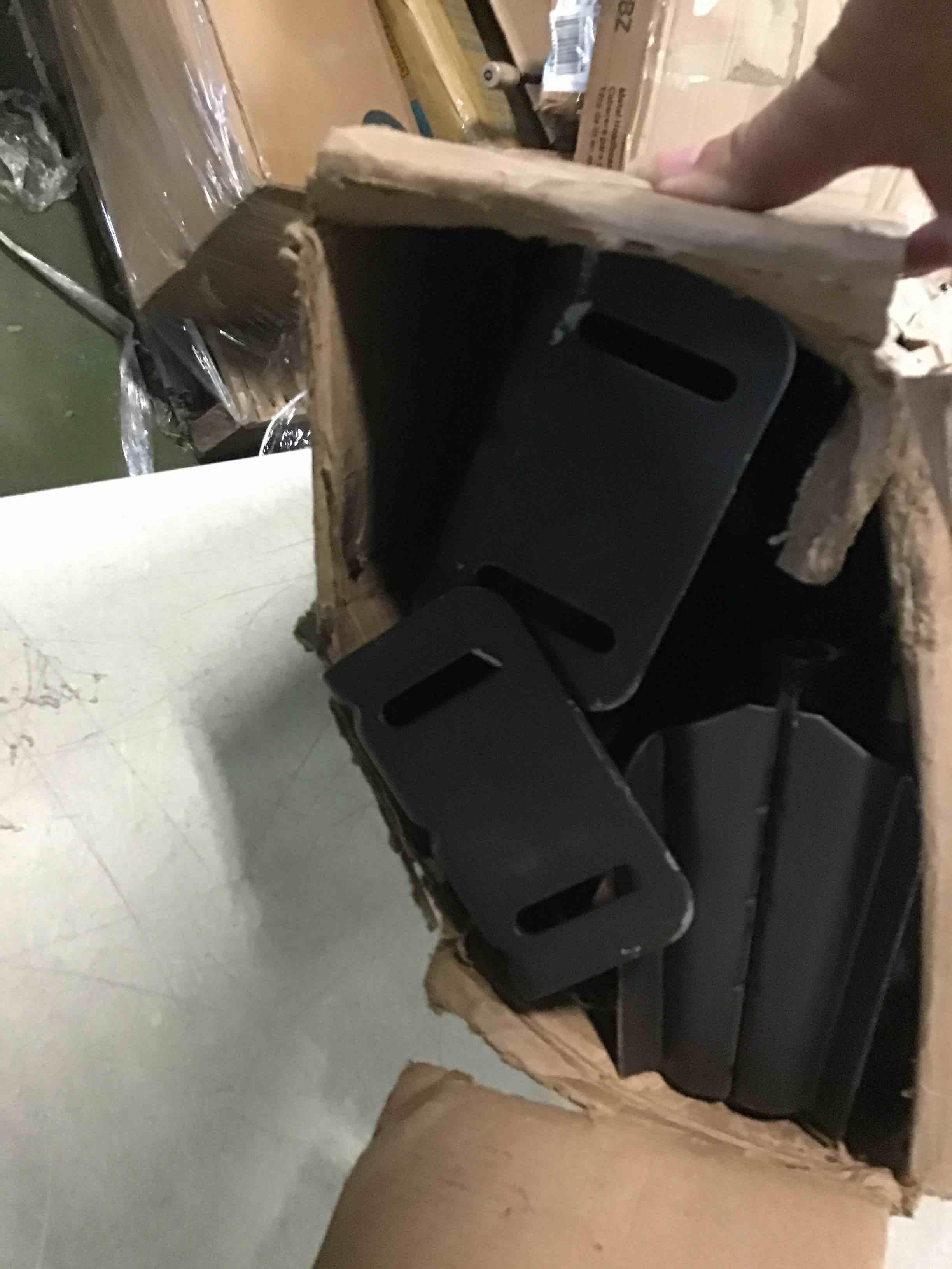 https://s3.amazonaws.com/lotting-images-prod/bidfta/GRN5378283_1694519699277.jpeg