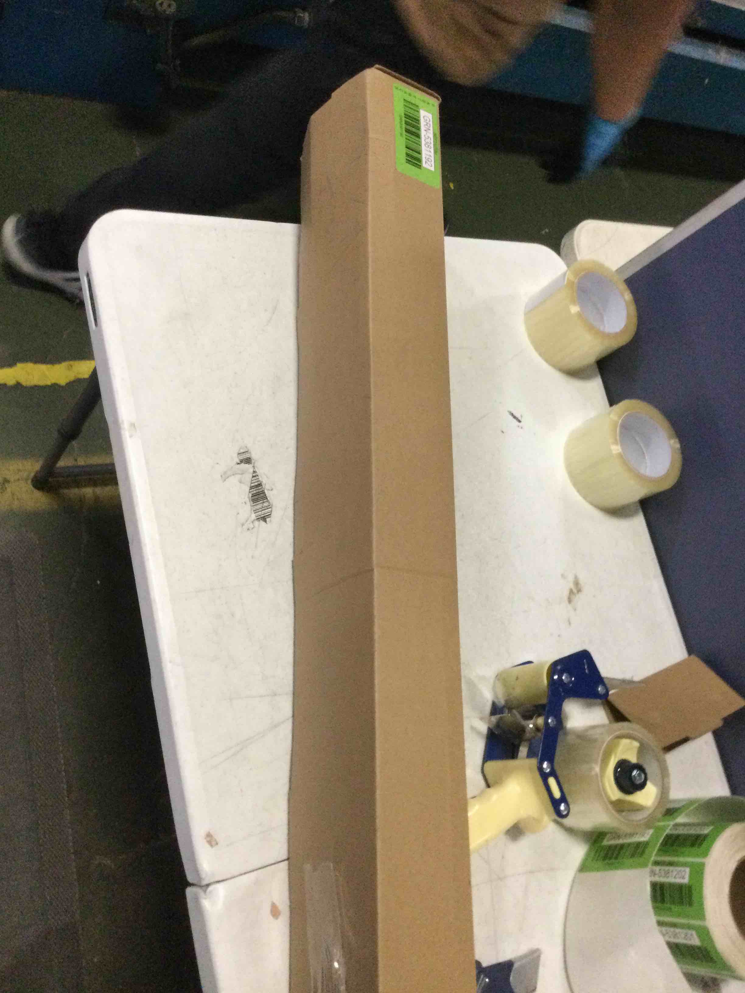 https://s3.amazonaws.com/lotting-images-prod/bidfta/GRN5381192_1694089212866.jpeg