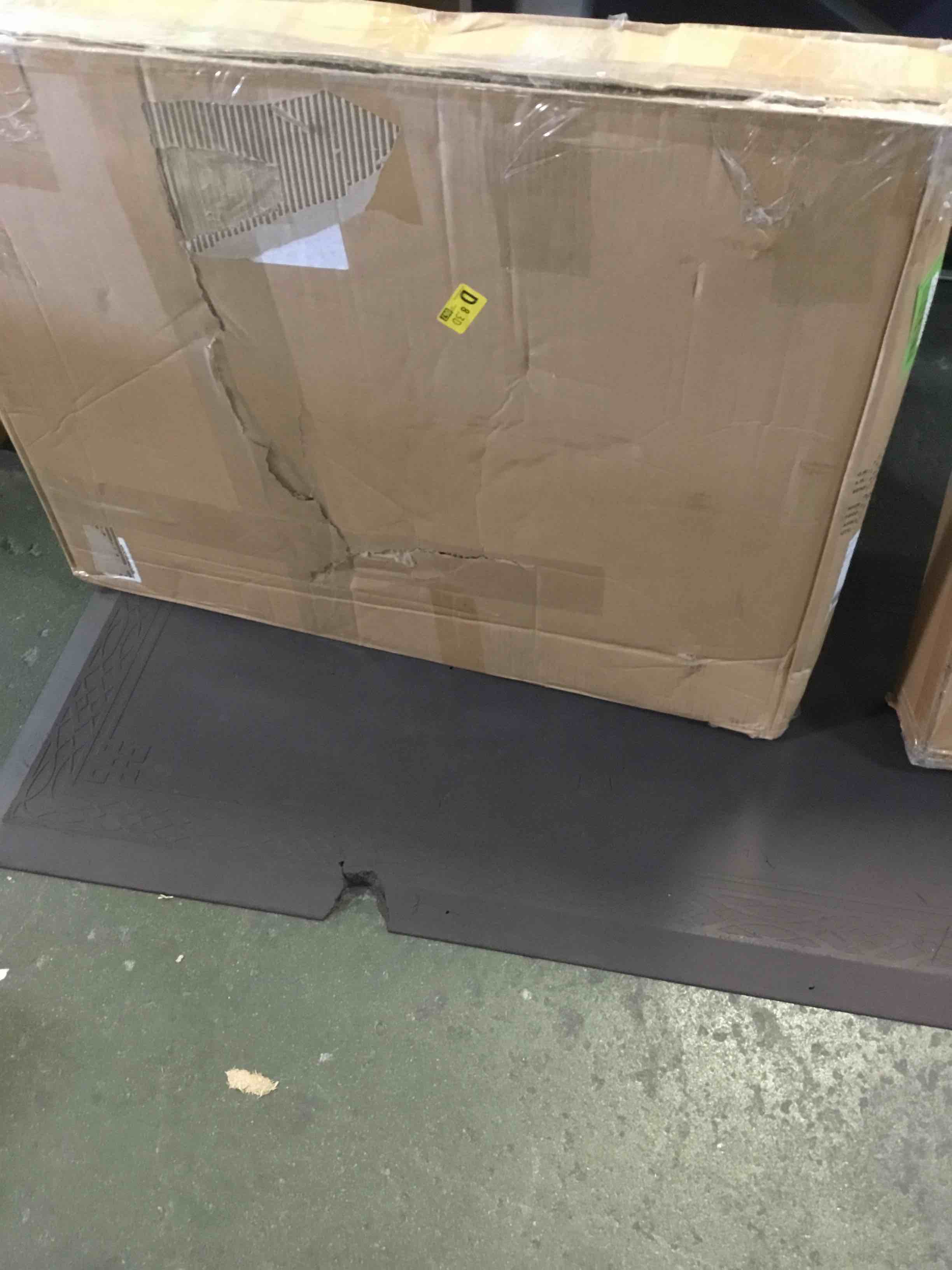 https://s3.amazonaws.com/lotting-images-prod/bidfta/GRN5382423_1695408644502.jpeg
