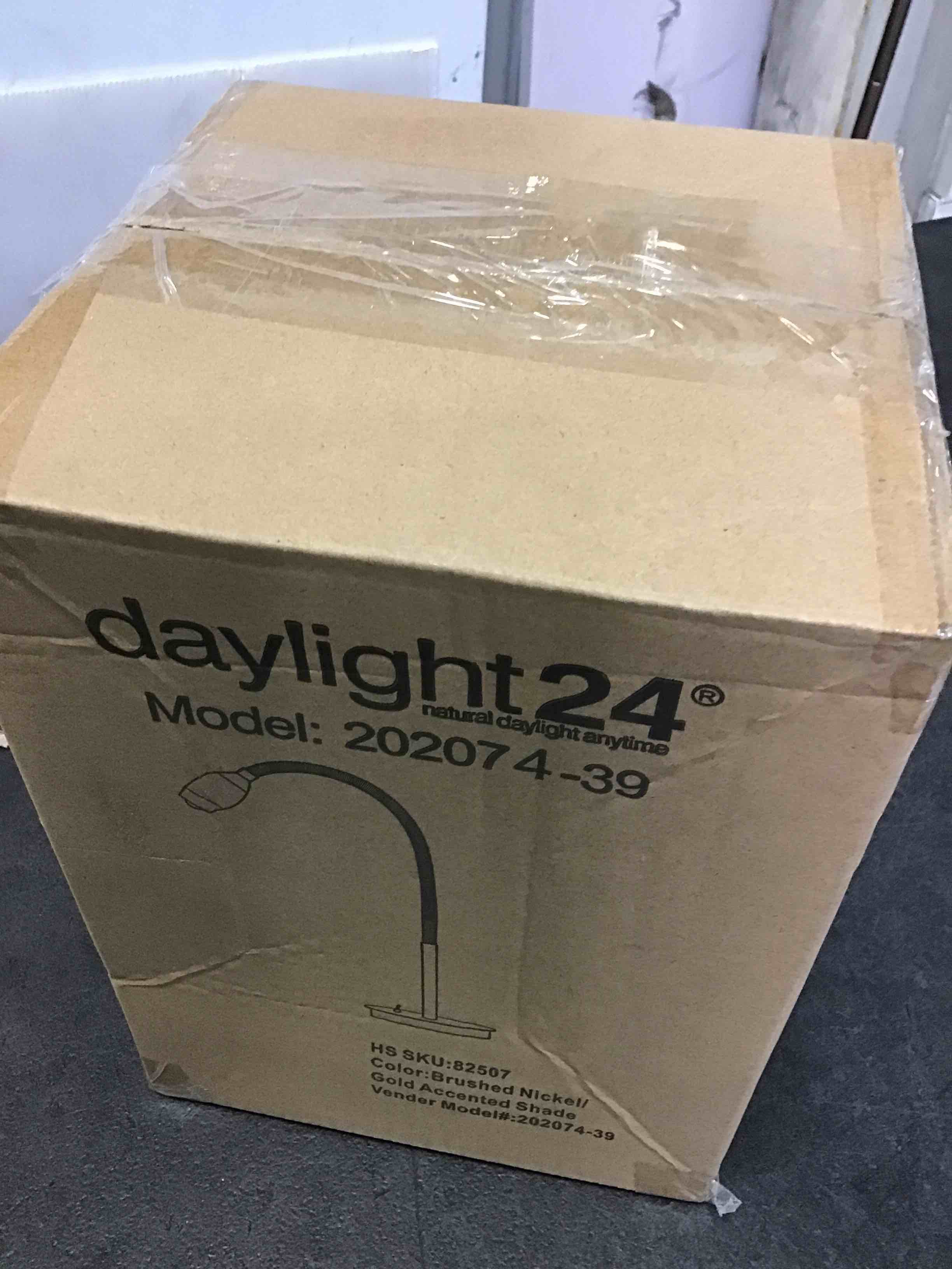 https://s3.amazonaws.com/lotting-images-prod/bidfta/GRN5382650_1693579609712.jpeg