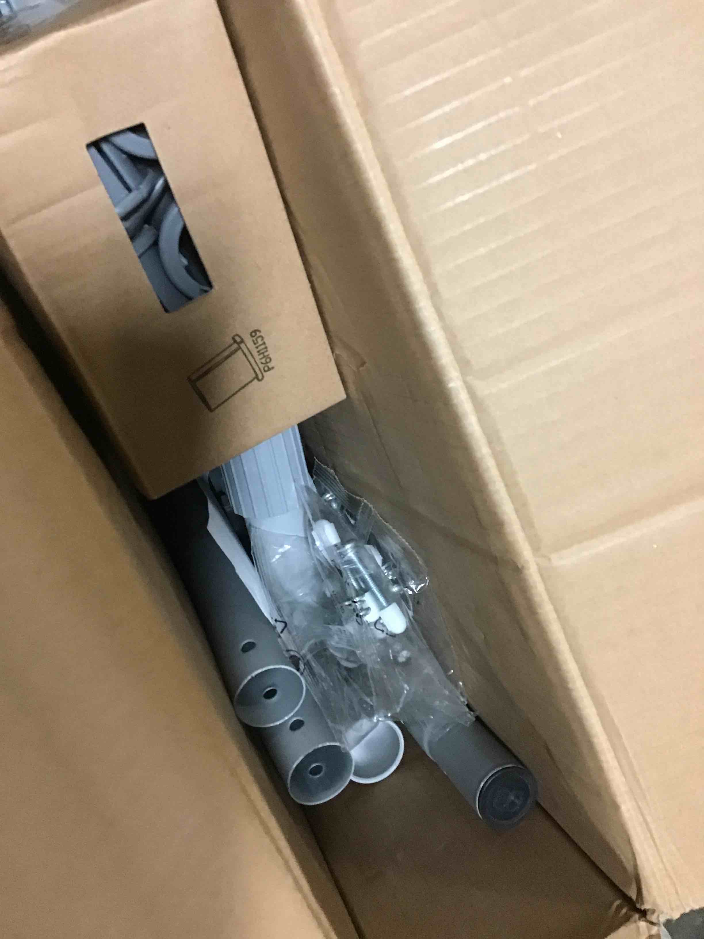 https://s3.amazonaws.com/lotting-images-prod/bidfta/GRN5383354_1694183233087.jpeg