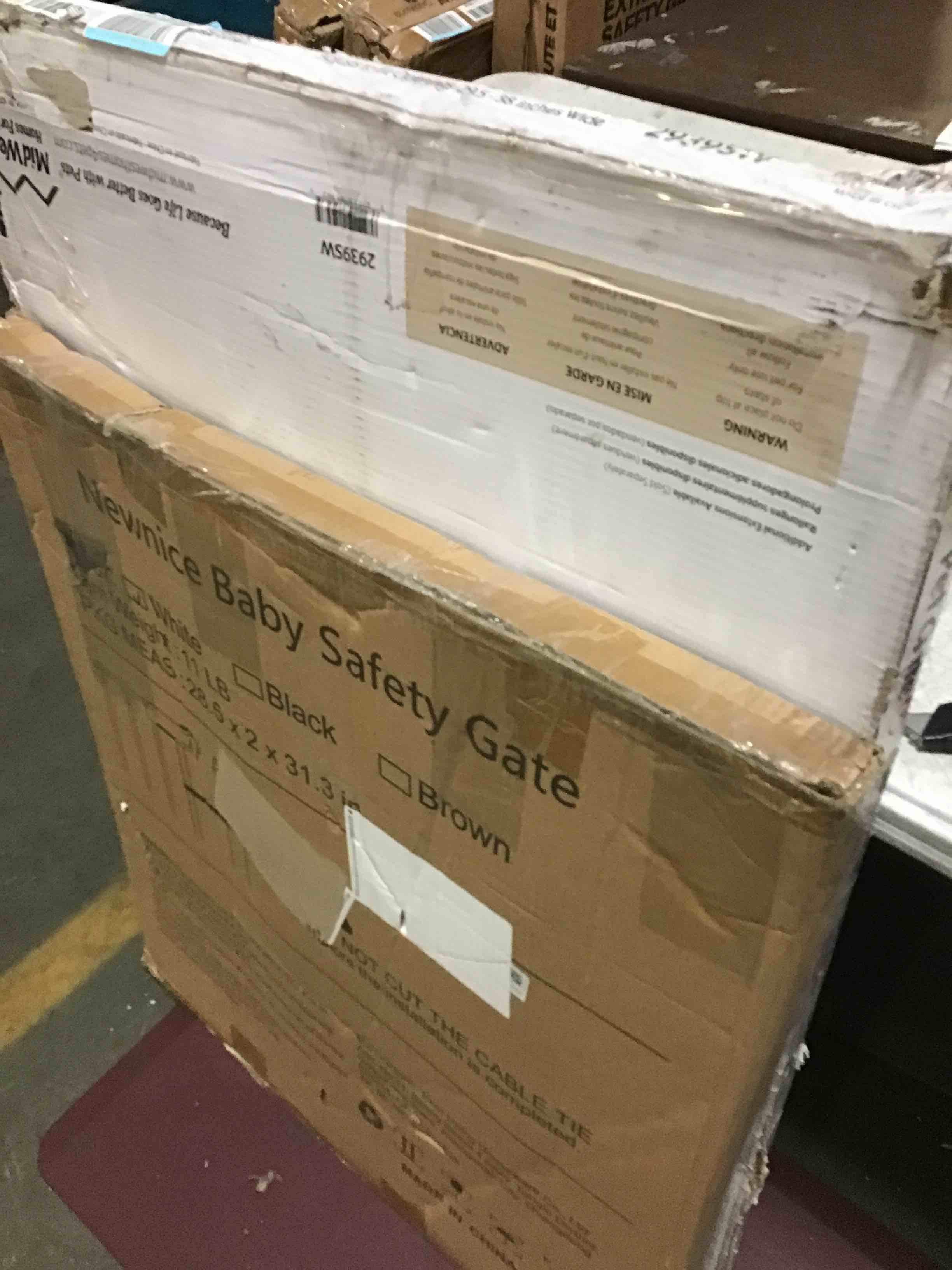 https://s3.amazonaws.com/lotting-images-prod/bidfta/GRN5383710_1694436310900.jpeg