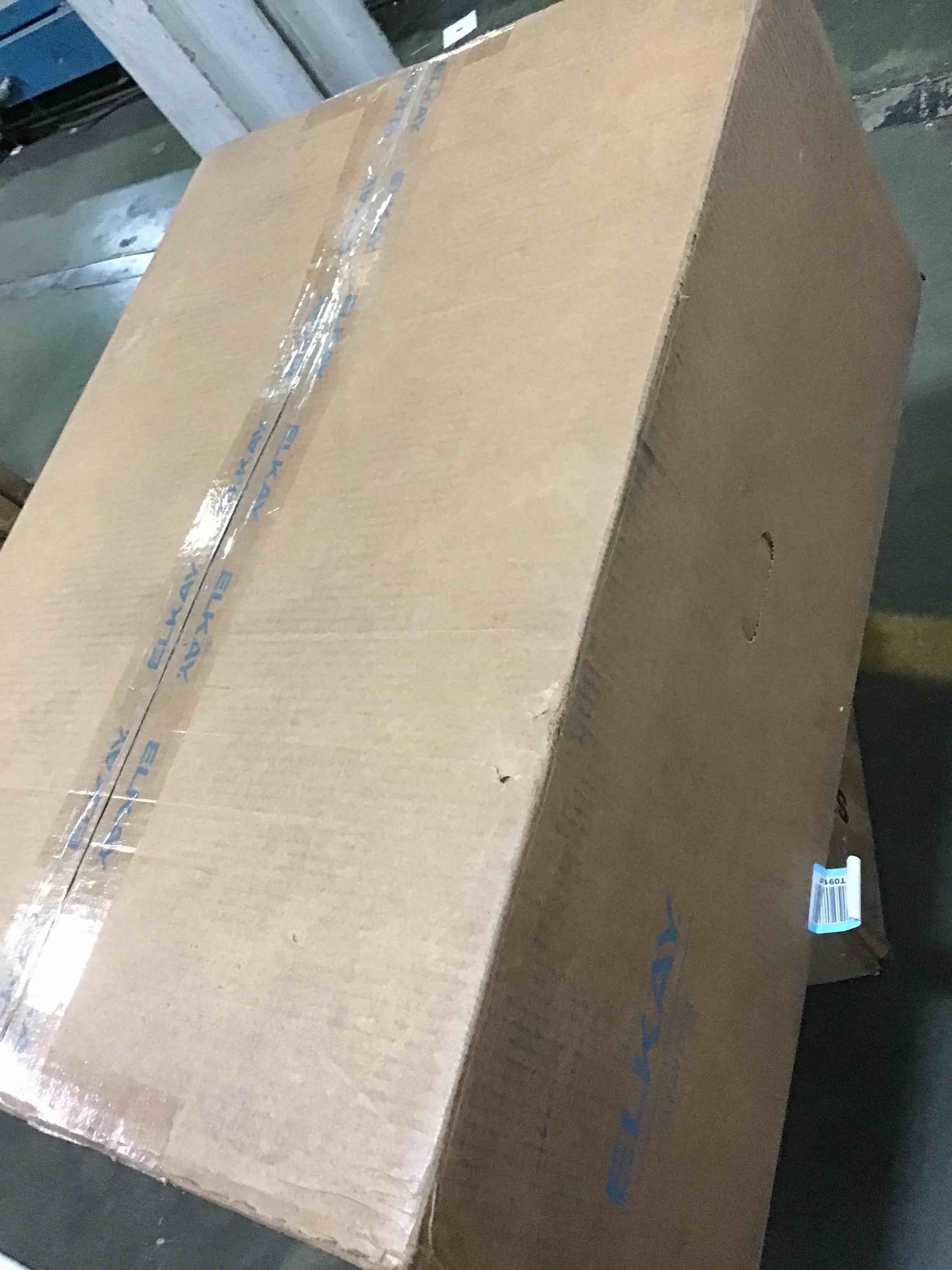 https://s3.amazonaws.com/lotting-images-prod/bidfta/GRN5383839_1694456388381.jpeg