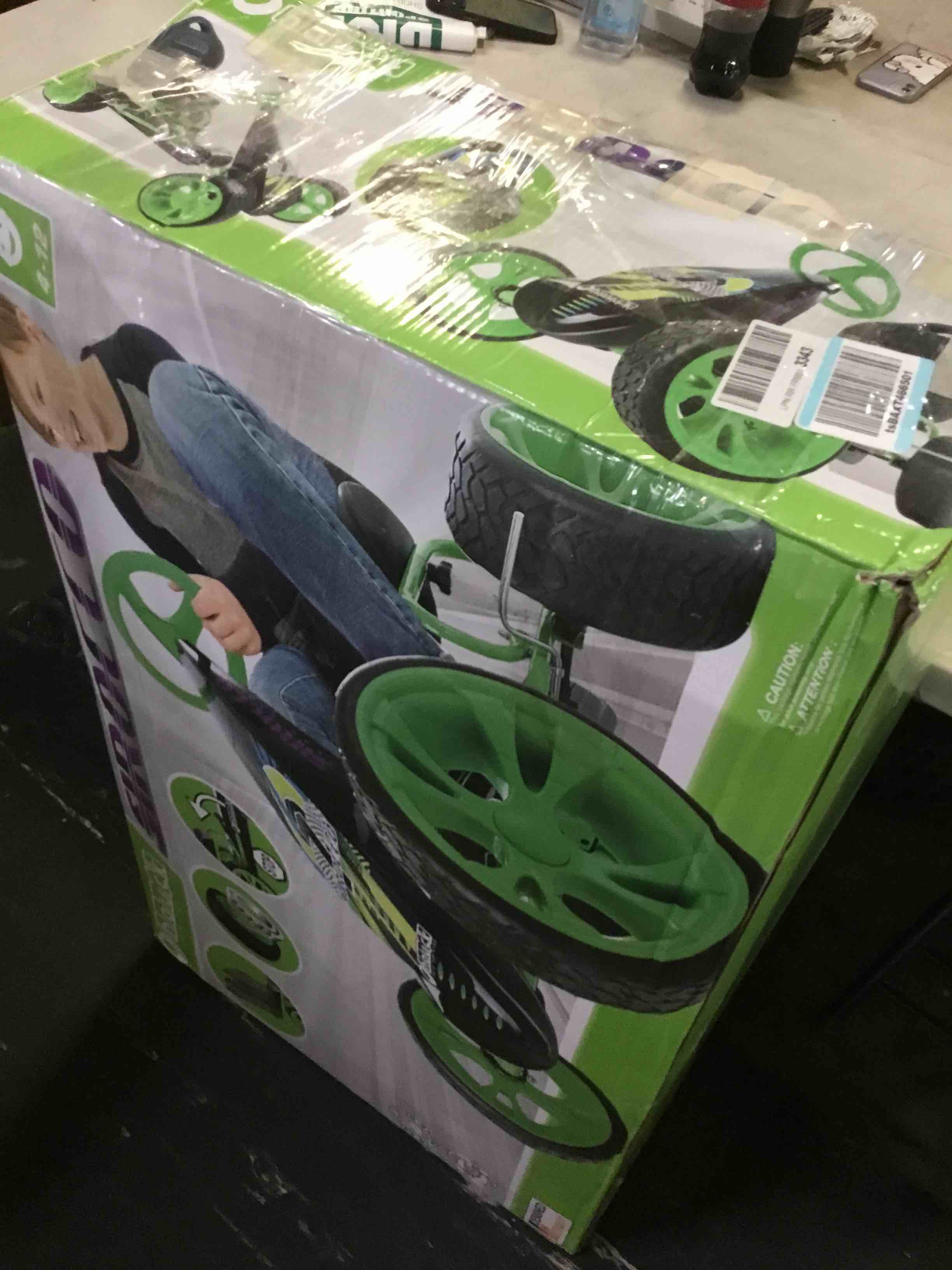 https://s3.amazonaws.com/lotting-images-prod/bidfta/GRN5391910_1690396283002.jpeg