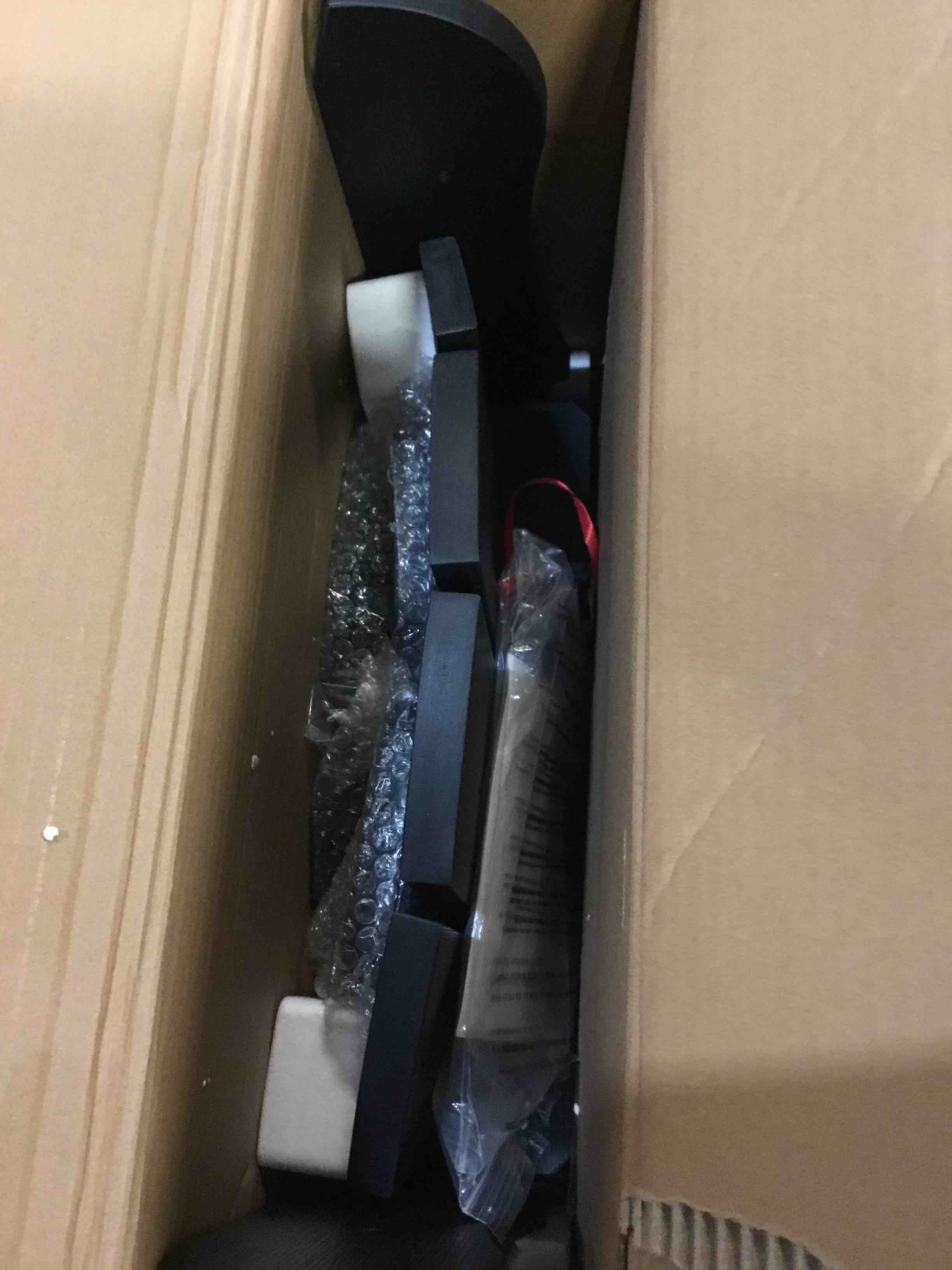 https://s3.amazonaws.com/lotting-images-prod/bidfta/GRN5392218_1690801743999.jpeg