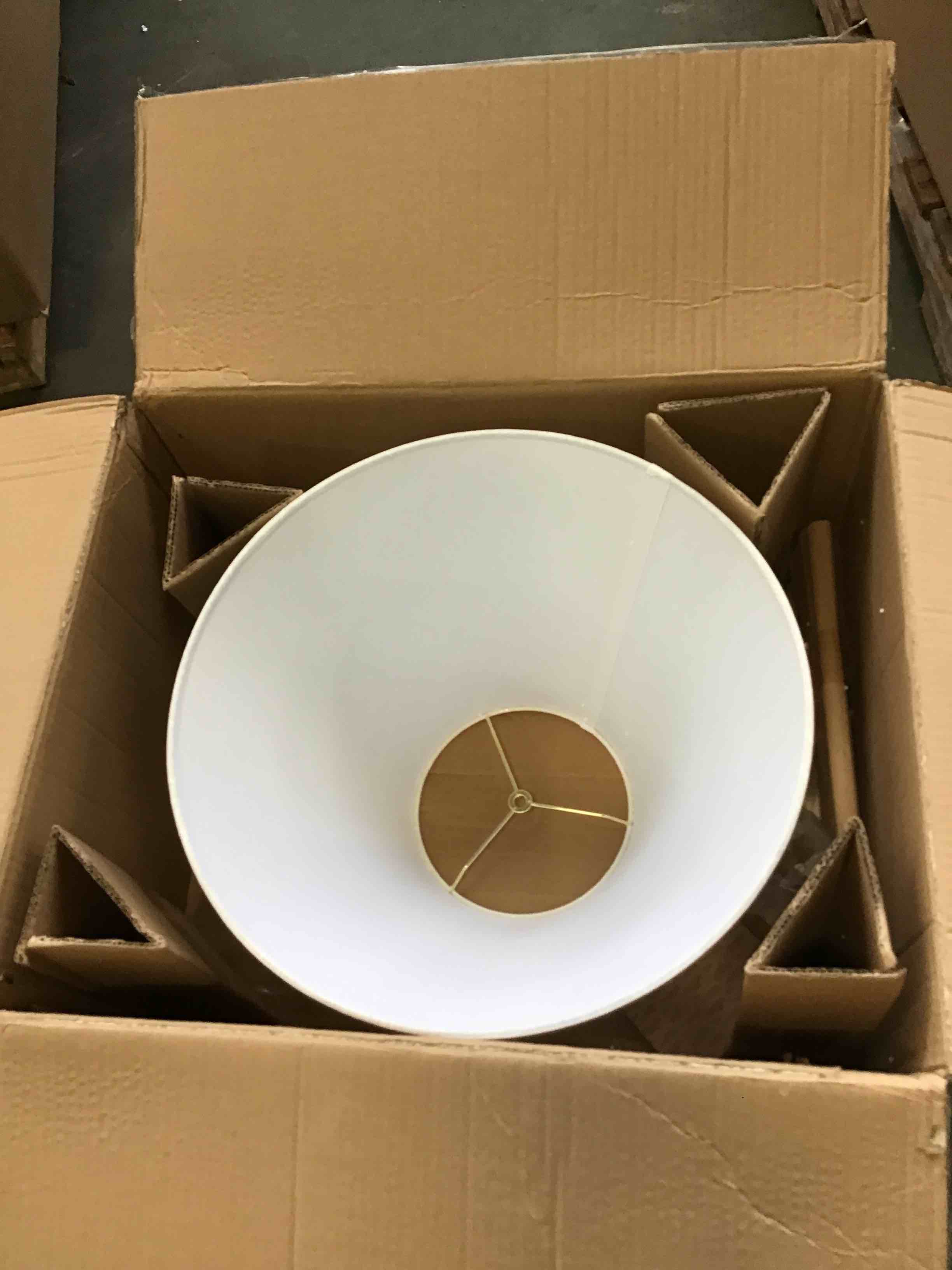 https://s3.amazonaws.com/lotting-images-prod/bidfta/GRN5399766_1692123544987.jpeg
