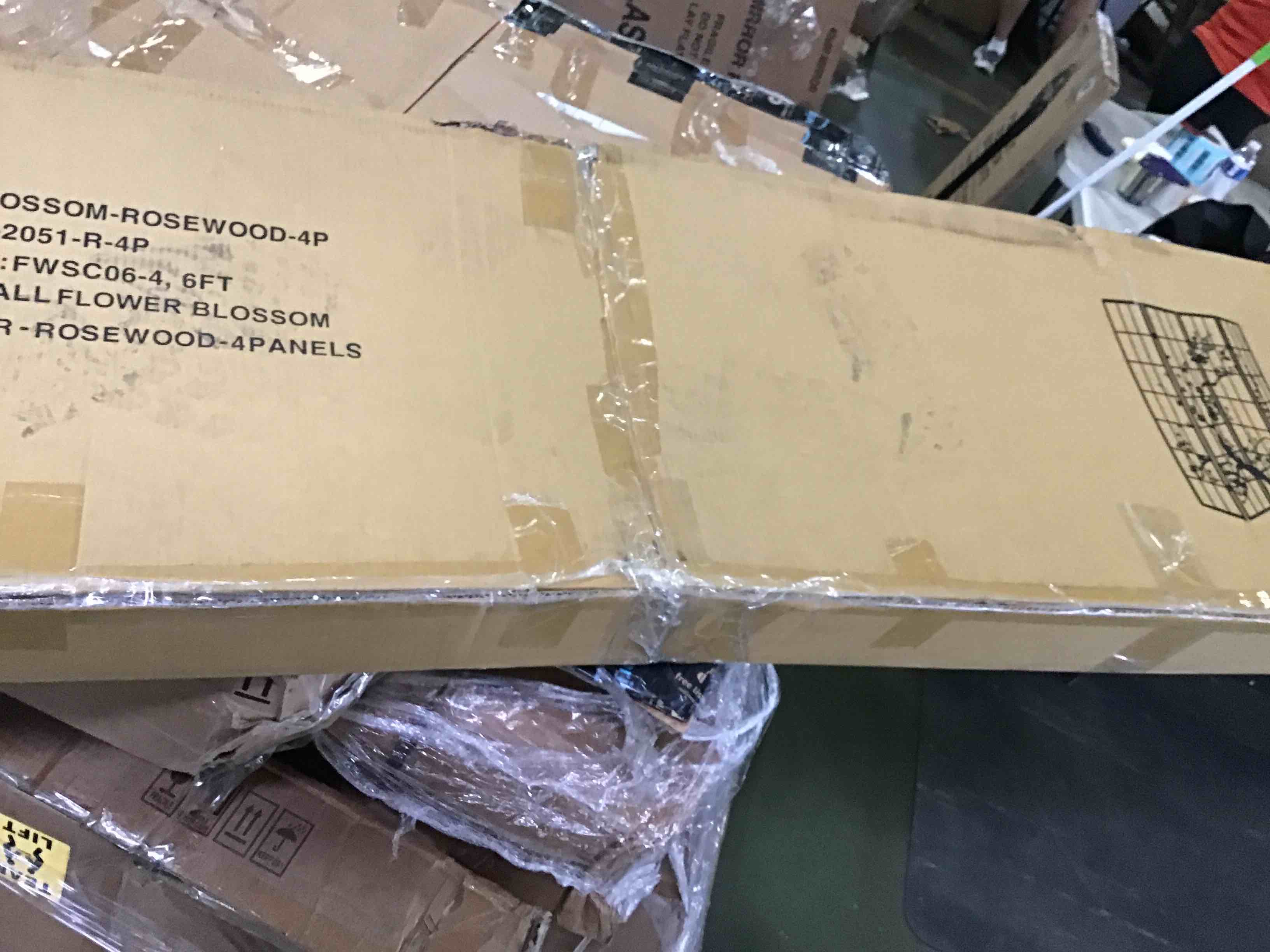 https://s3.amazonaws.com/lotting-images-prod/bidfta/GRN5401393_1693926362909.jpeg