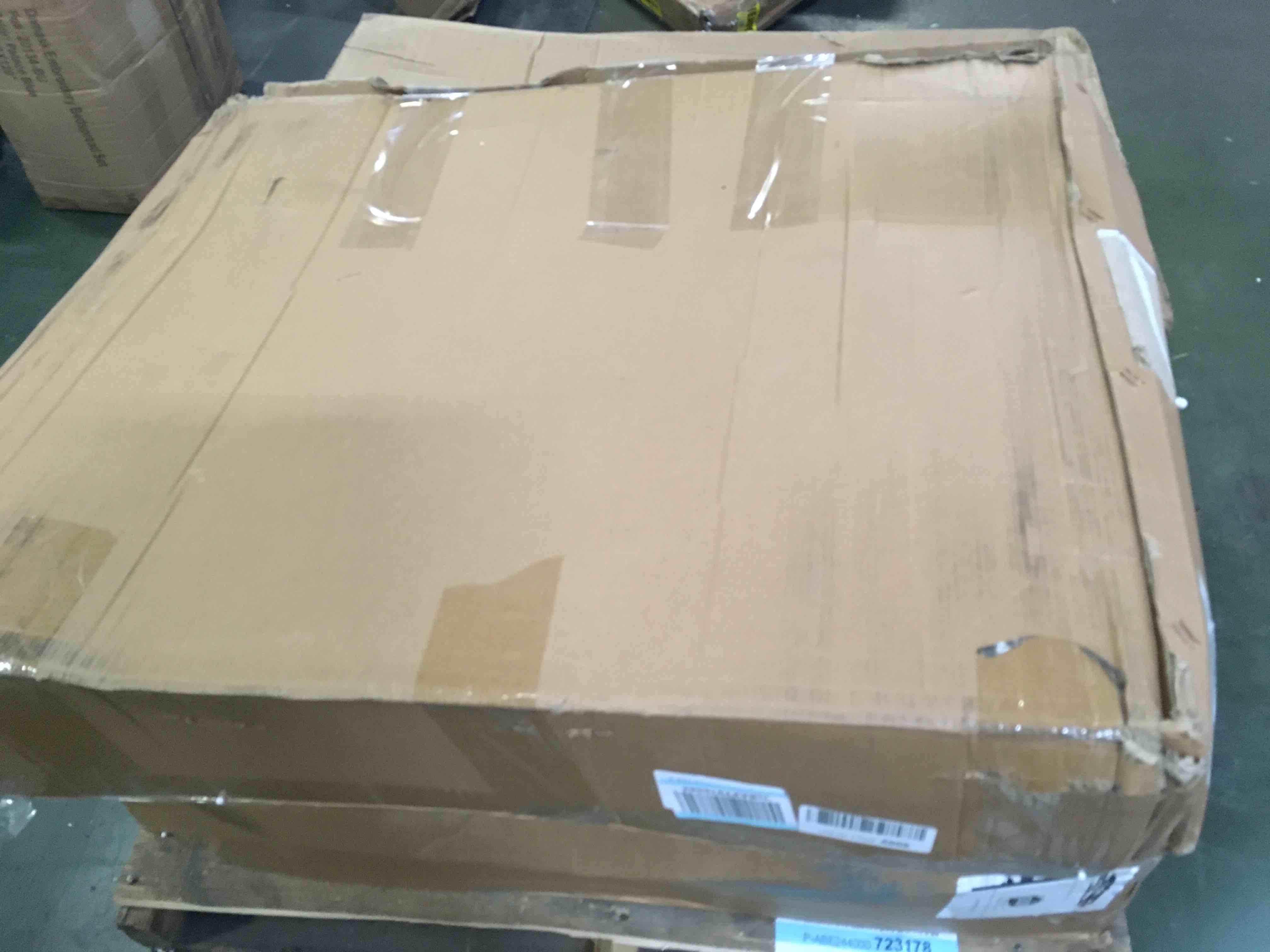 https://s3.amazonaws.com/lotting-images-prod/bidfta/GRN5401501_1694002128408.jpeg