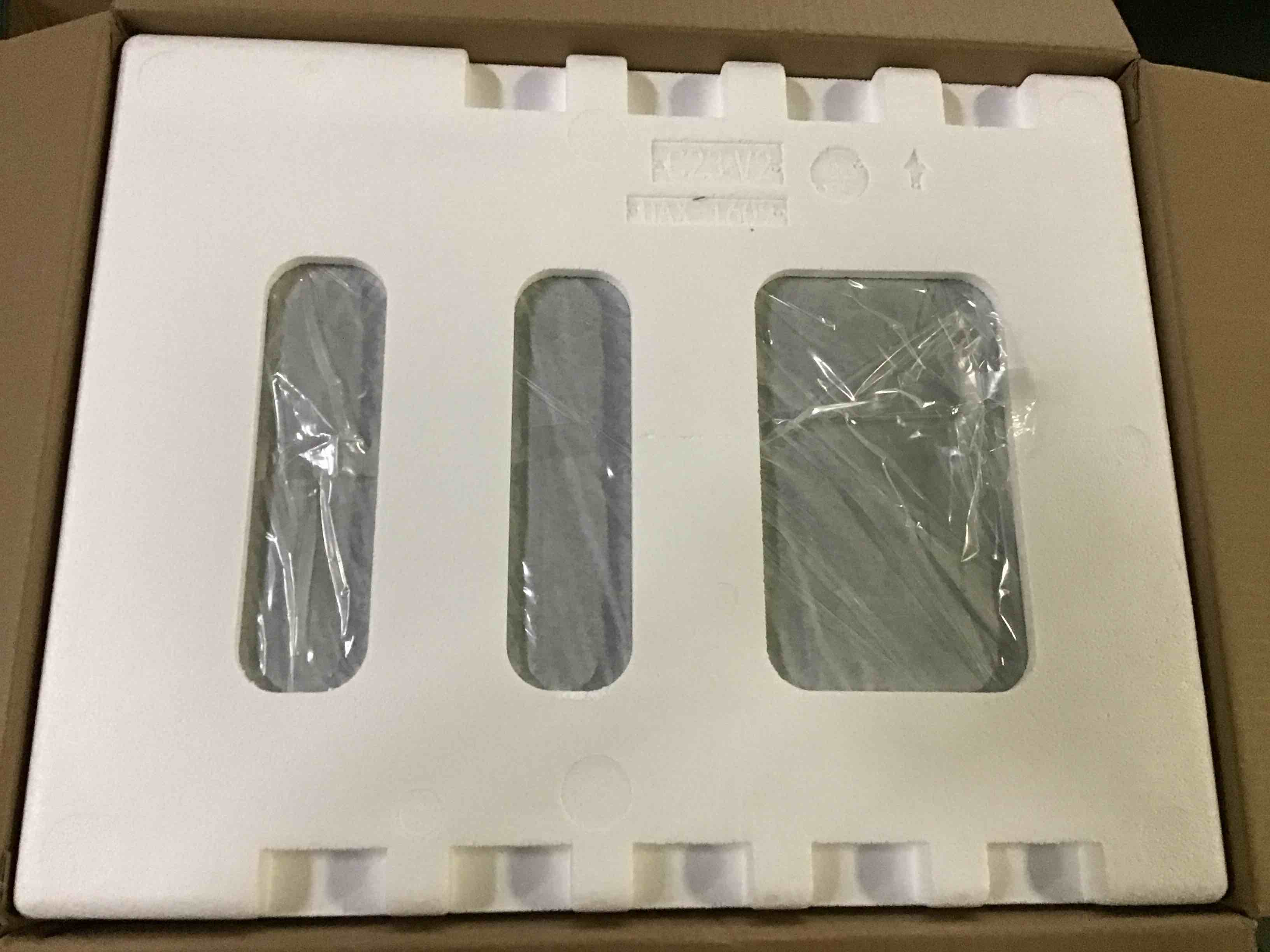 https://s3.amazonaws.com/lotting-images-prod/bidfta/GRN5403005_1692969571608.jpeg