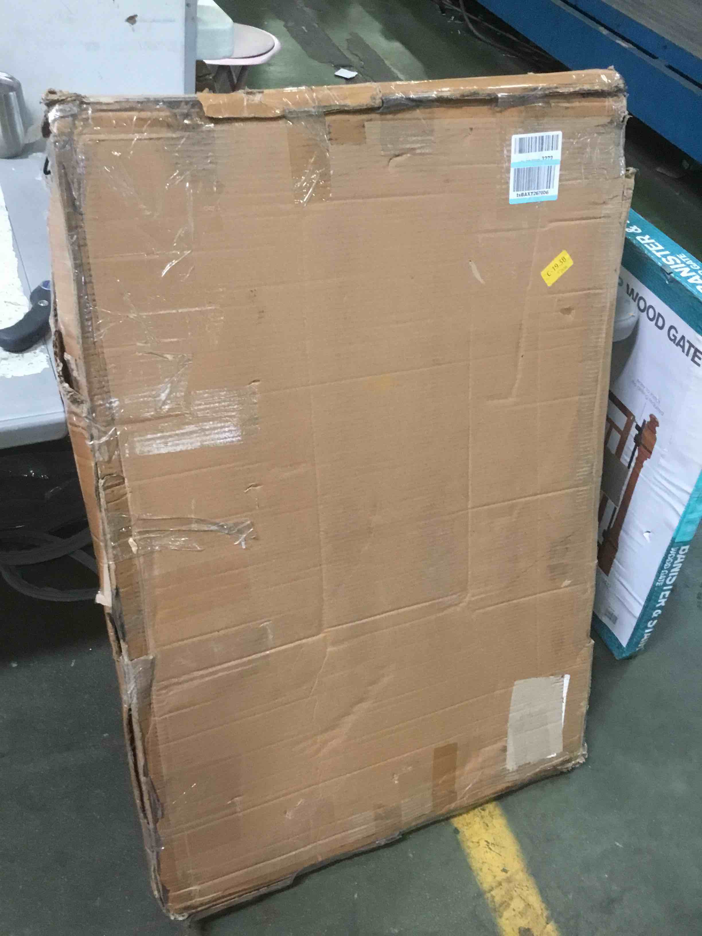 https://s3.amazonaws.com/lotting-images-prod/bidfta/GRN5403572_1691509131262.jpeg