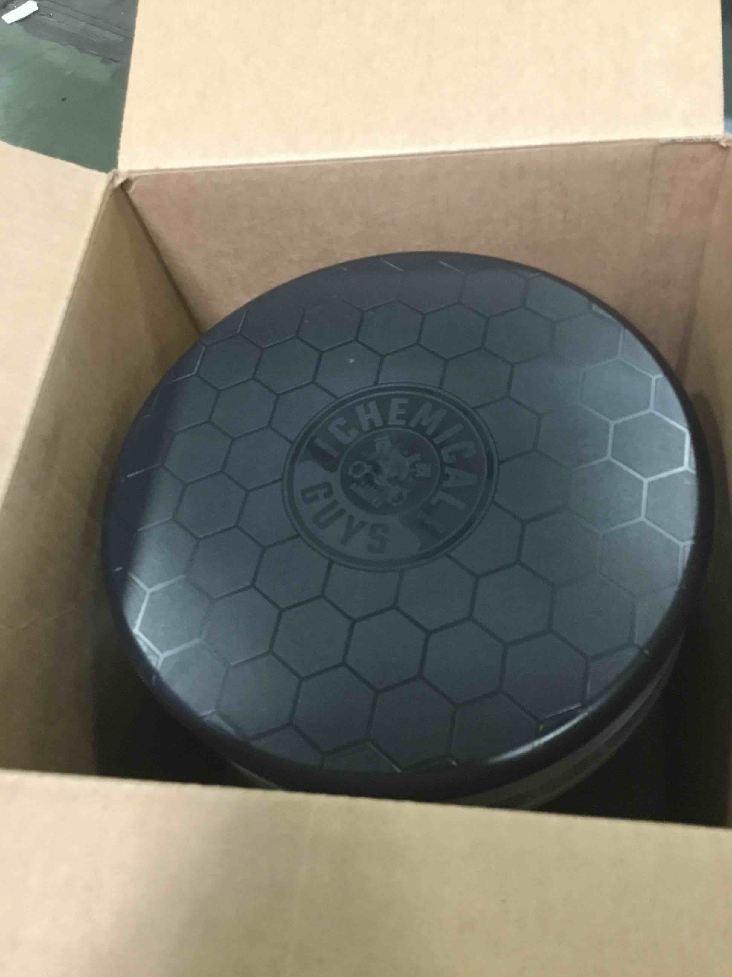 https://s3.amazonaws.com/lotting-images-prod/bidfta/GRN5403605_1691517332057.jpeg