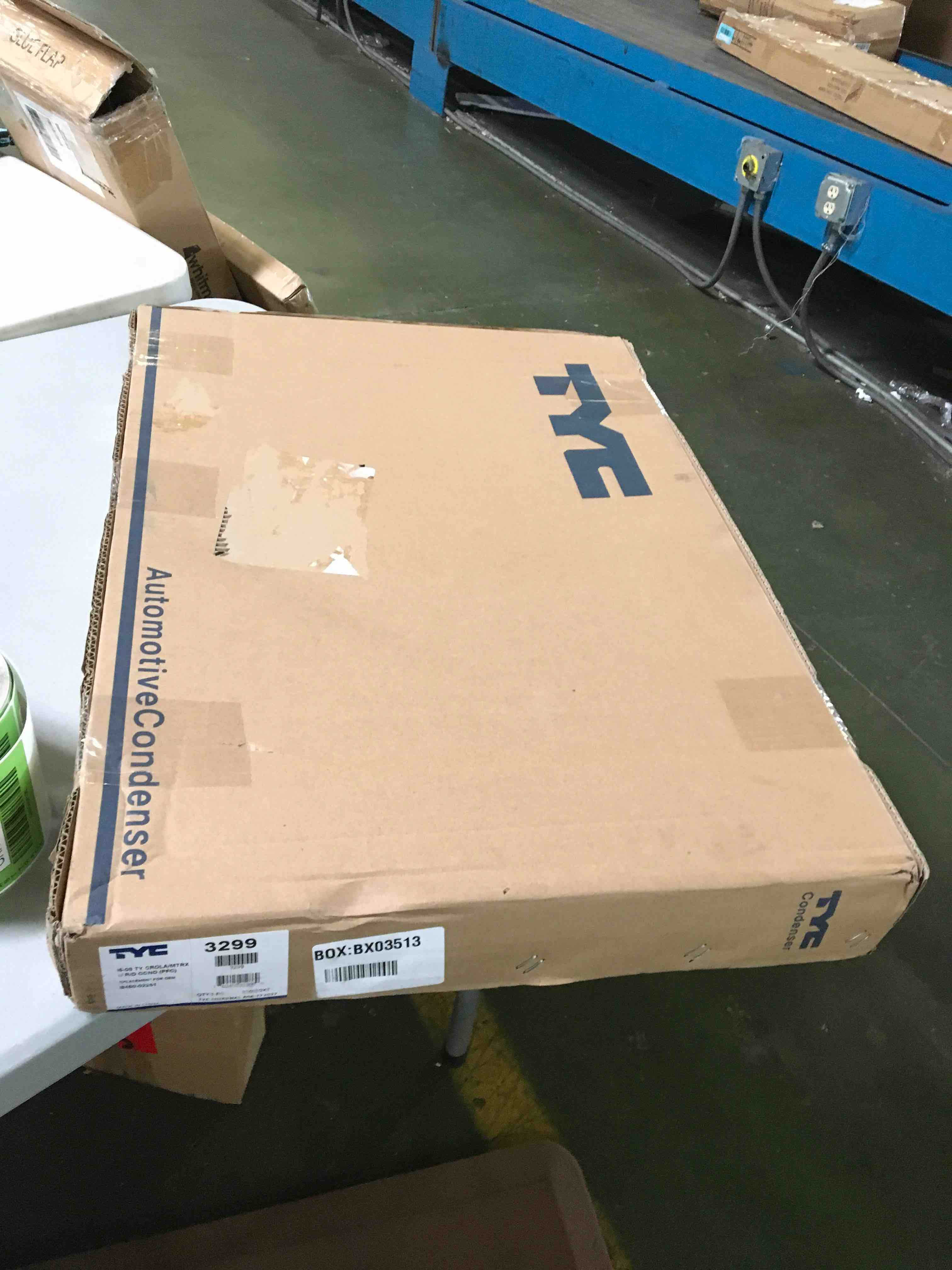 https://s3.amazonaws.com/lotting-images-prod/bidfta/GRN5404196_1692634527098.jpeg