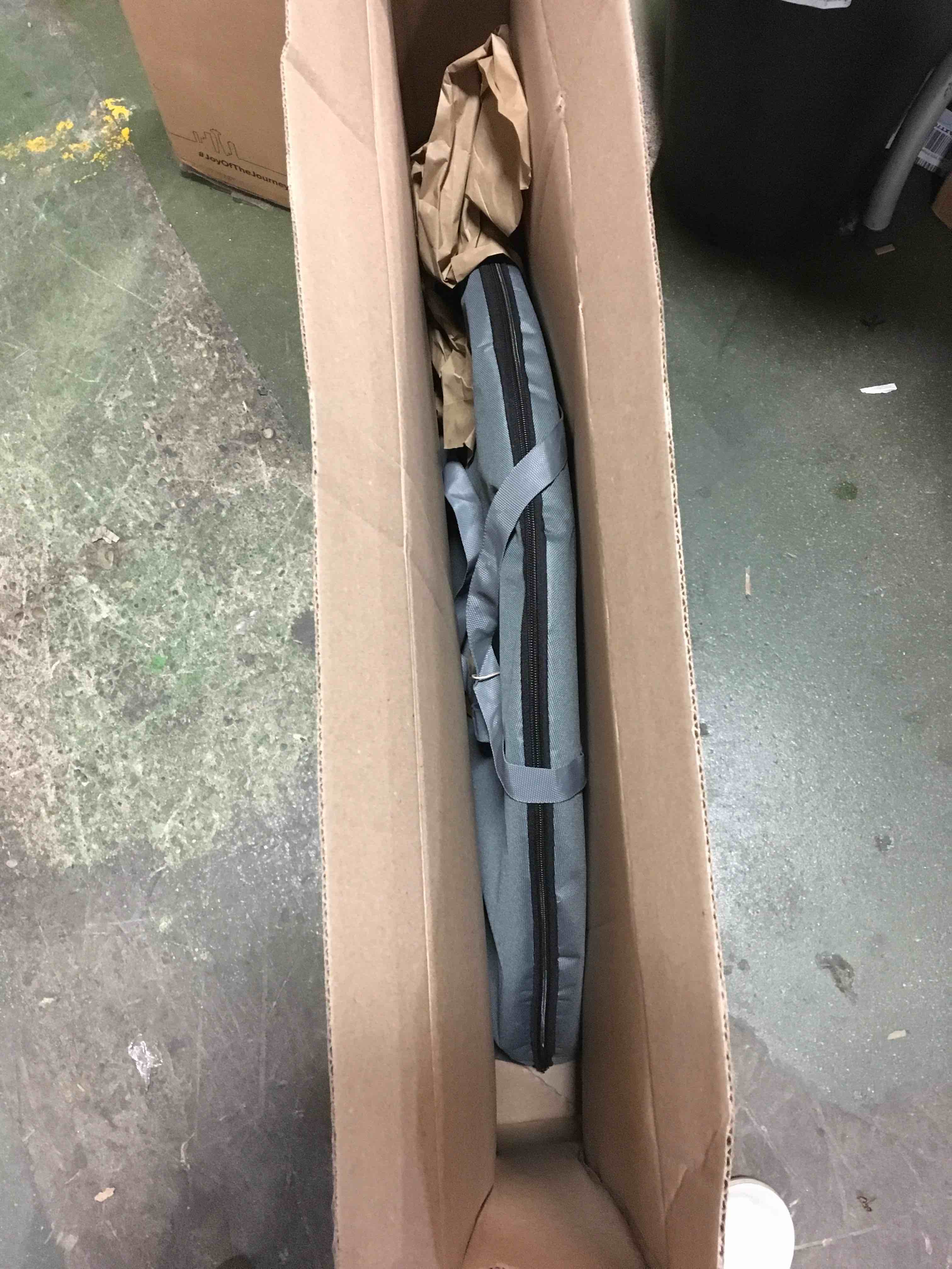 https://s3.amazonaws.com/lotting-images-prod/bidfta/GRN5404614_1692878221428.jpeg