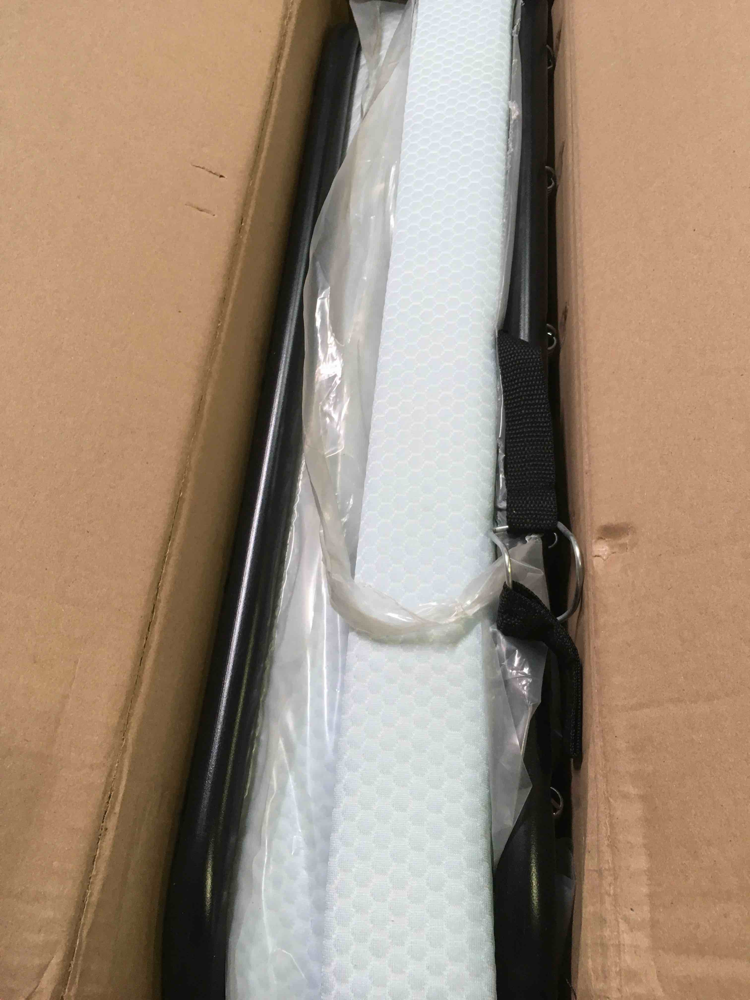 https://s3.amazonaws.com/lotting-images-prod/bidfta/GRN5406407_1692733307532.jpeg