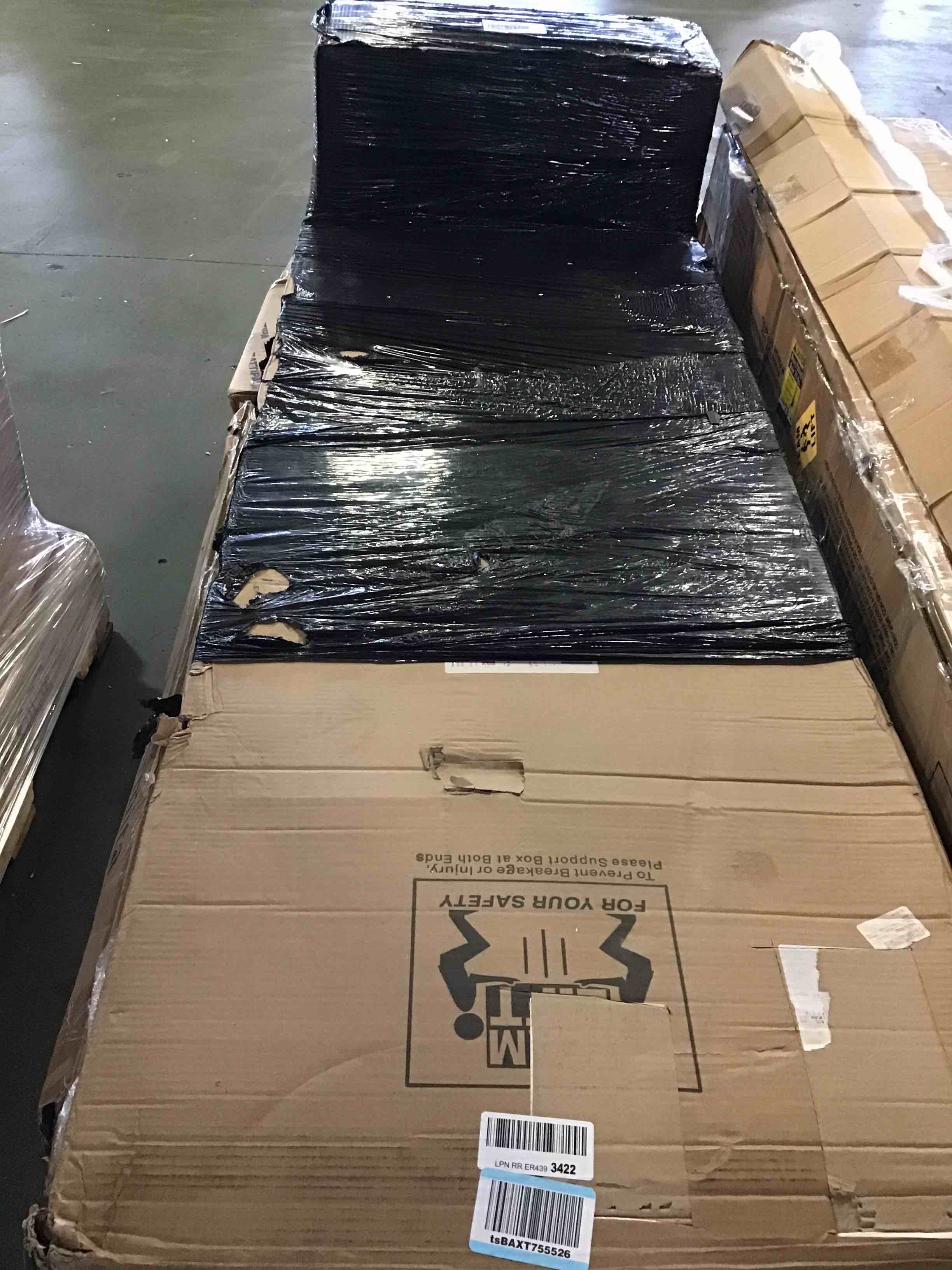 https://s3.amazonaws.com/lotting-images-prod/bidfta/GRN5406641_1692374209213.jpeg