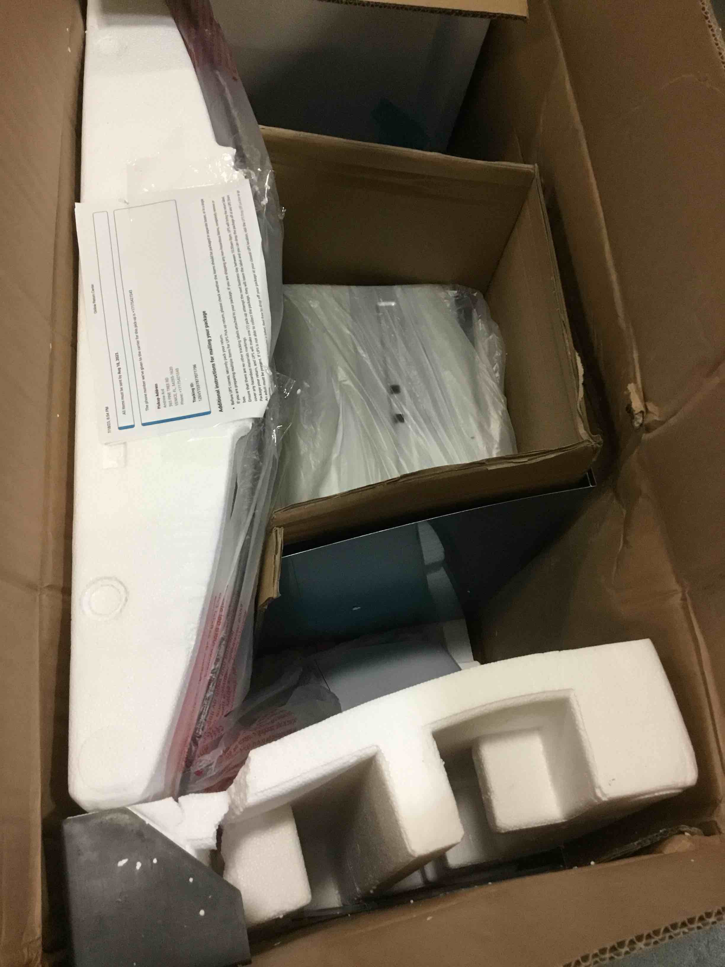 https://s3.amazonaws.com/lotting-images-prod/bidfta/GRN5407335_1692882652250.jpeg