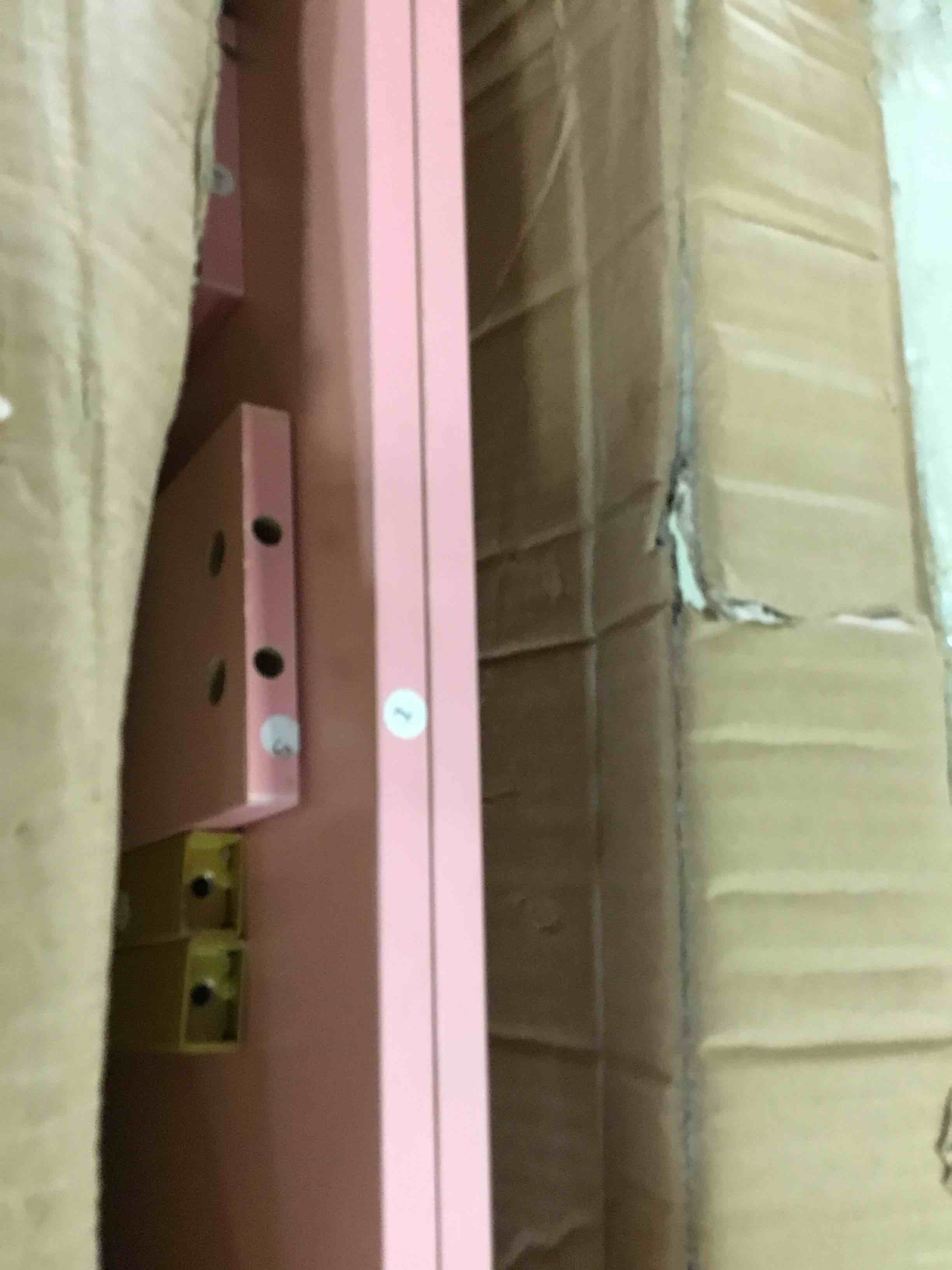 https://s3.amazonaws.com/lotting-images-prod/bidfta/GRN5407676_1692971791181.jpeg
