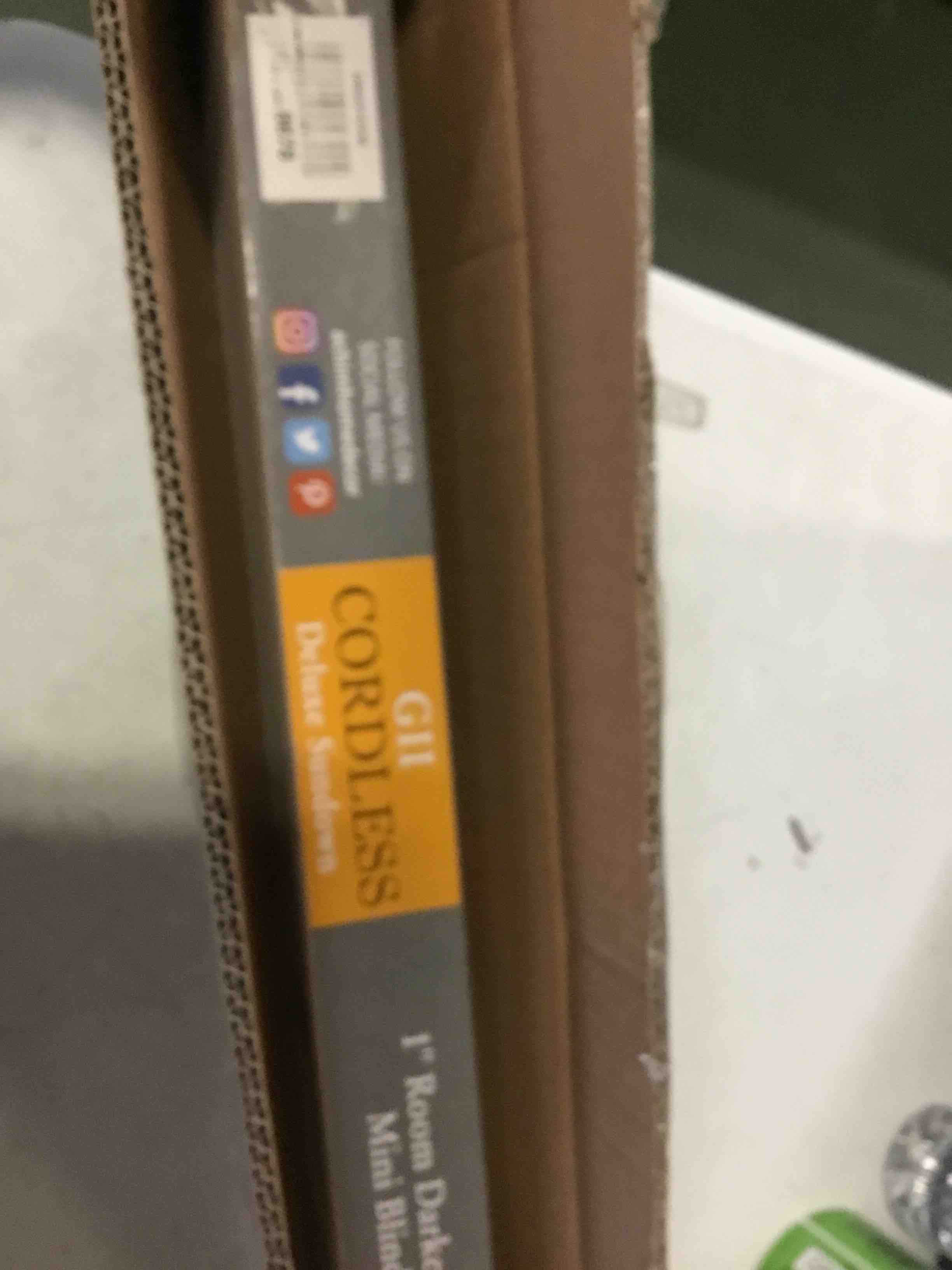 https://s3.amazonaws.com/lotting-images-prod/bidfta/GRN5407757_1693235843451.jpeg