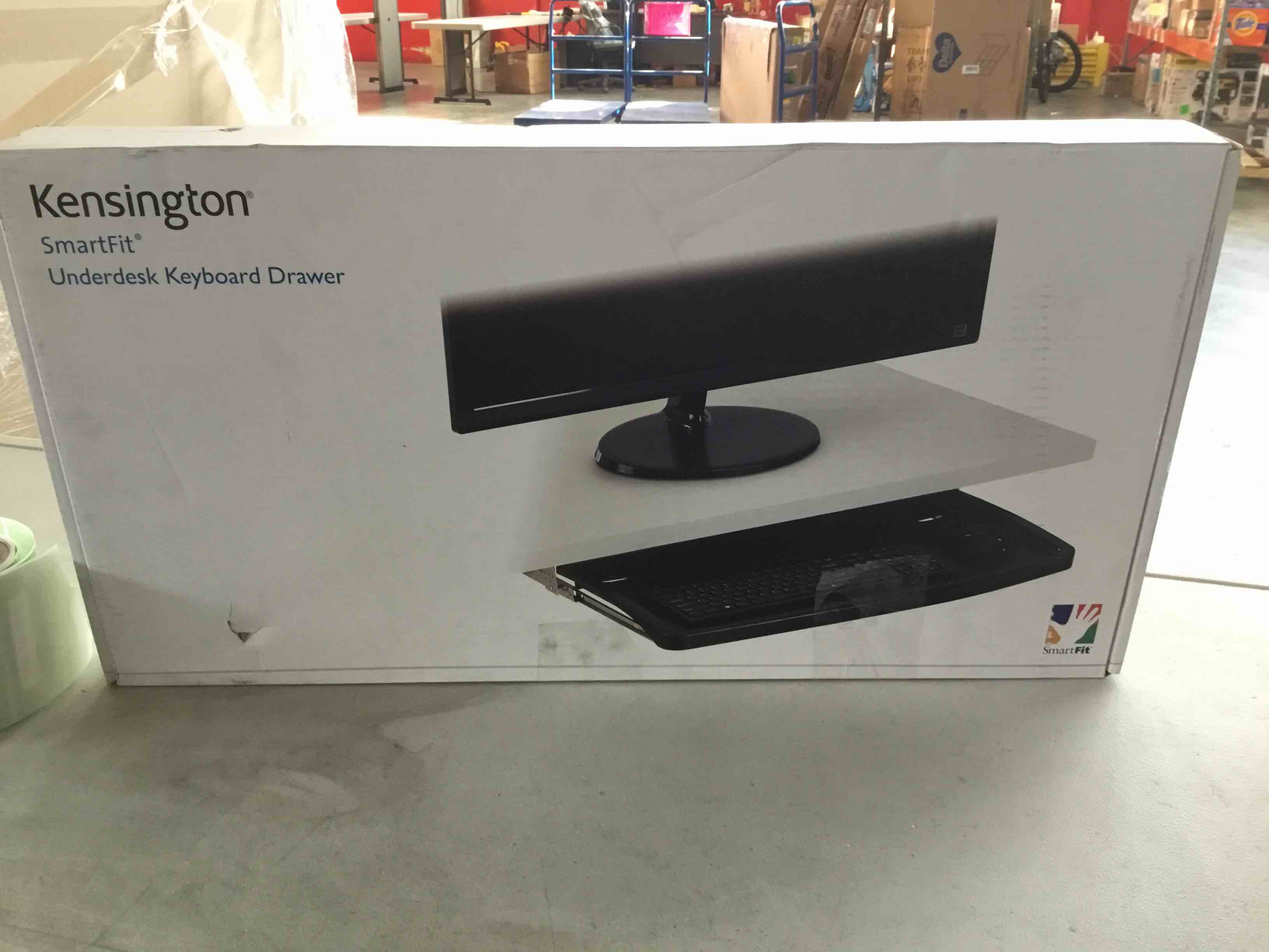 https://s3.amazonaws.com/lotting-images-prod/bidfta/GRN5410828_1694007385868.jpeg
