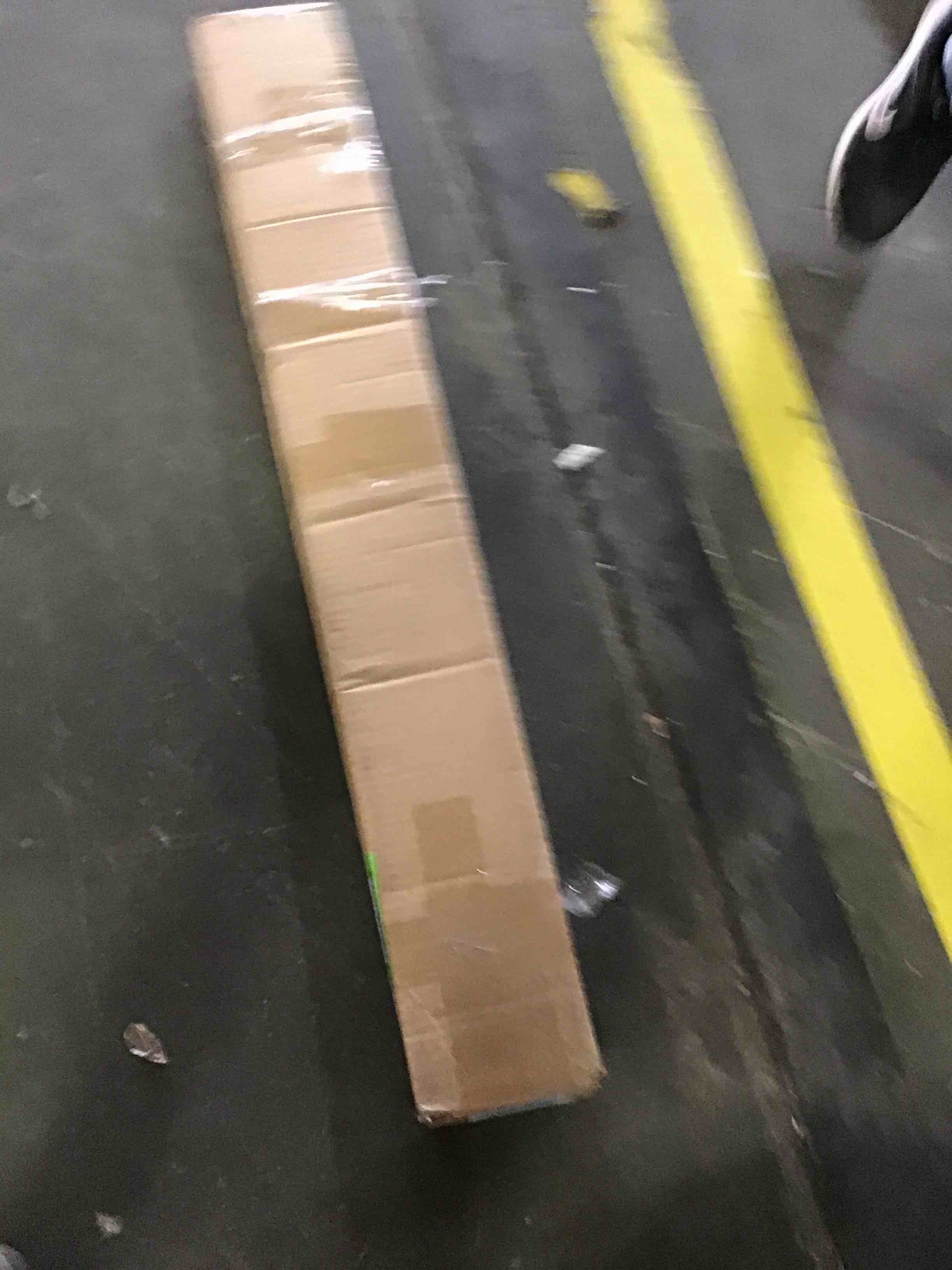 https://s3.amazonaws.com/lotting-images-prod/bidfta/GRN5411037_1693417851271.jpeg
