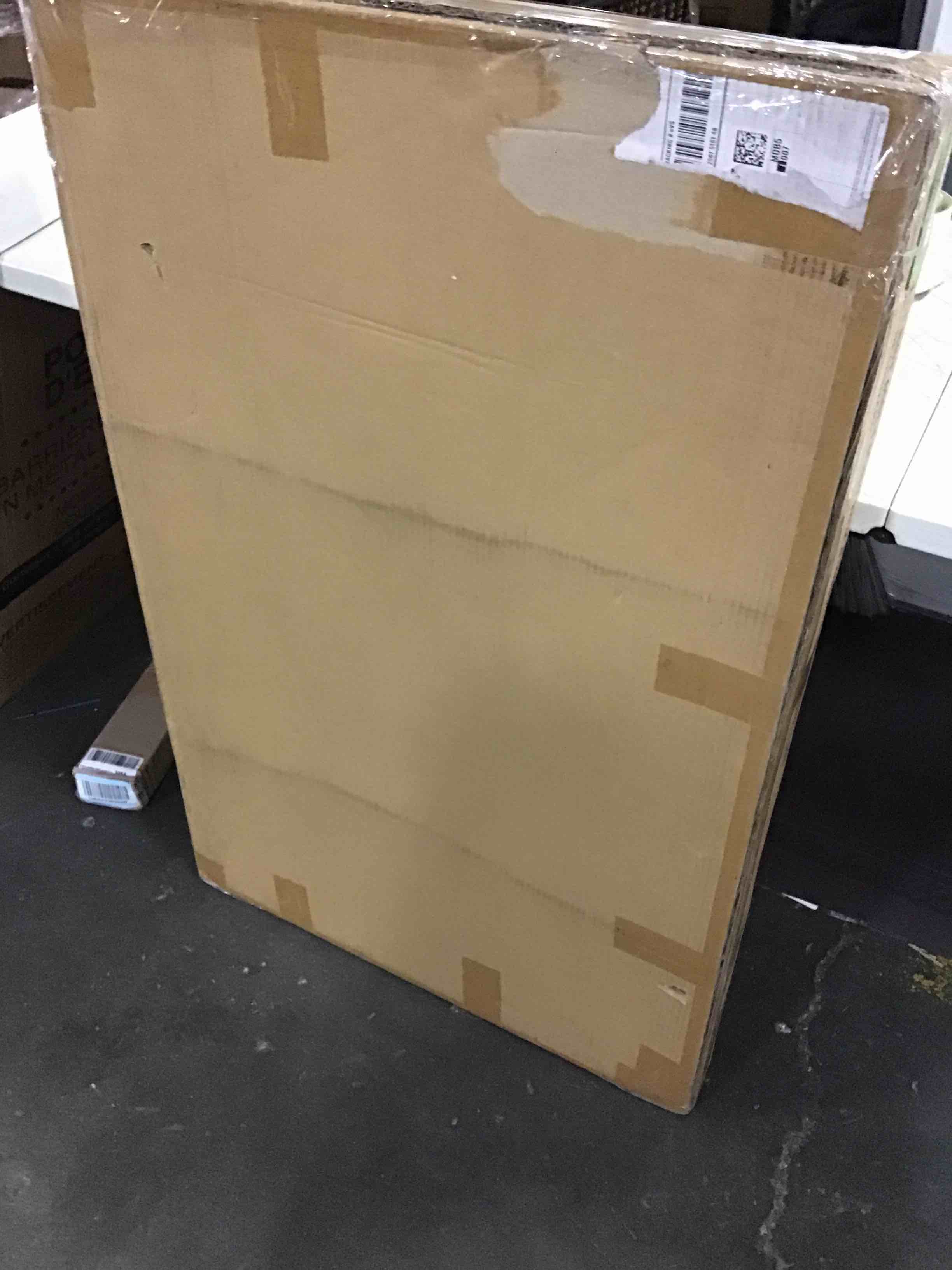 https://s3.amazonaws.com/lotting-images-prod/bidfta/GRN5411671_1694186019098.jpeg
