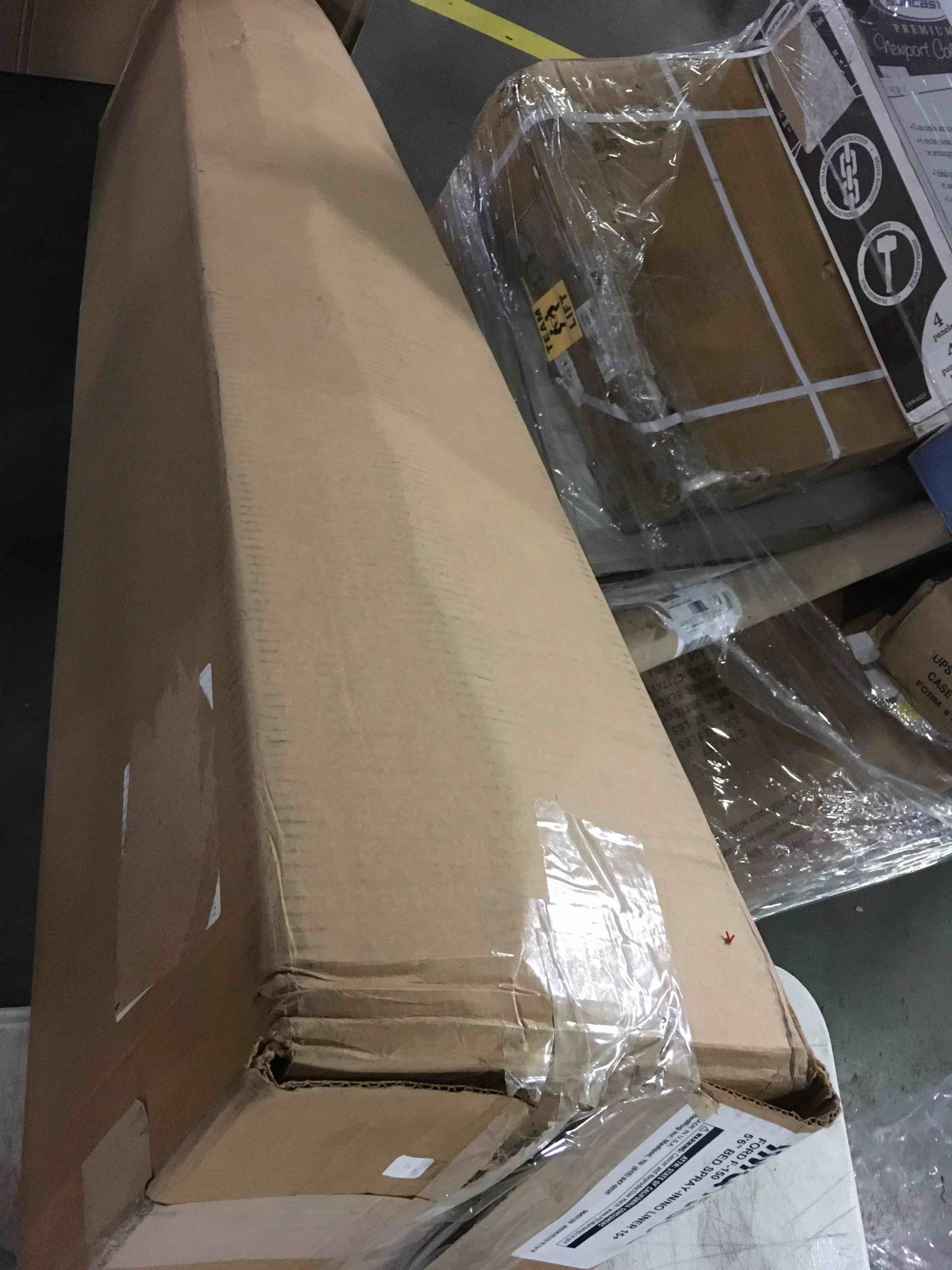 https://s3.amazonaws.com/lotting-images-prod/bidfta/GRN5411966_1694521846040.jpeg
