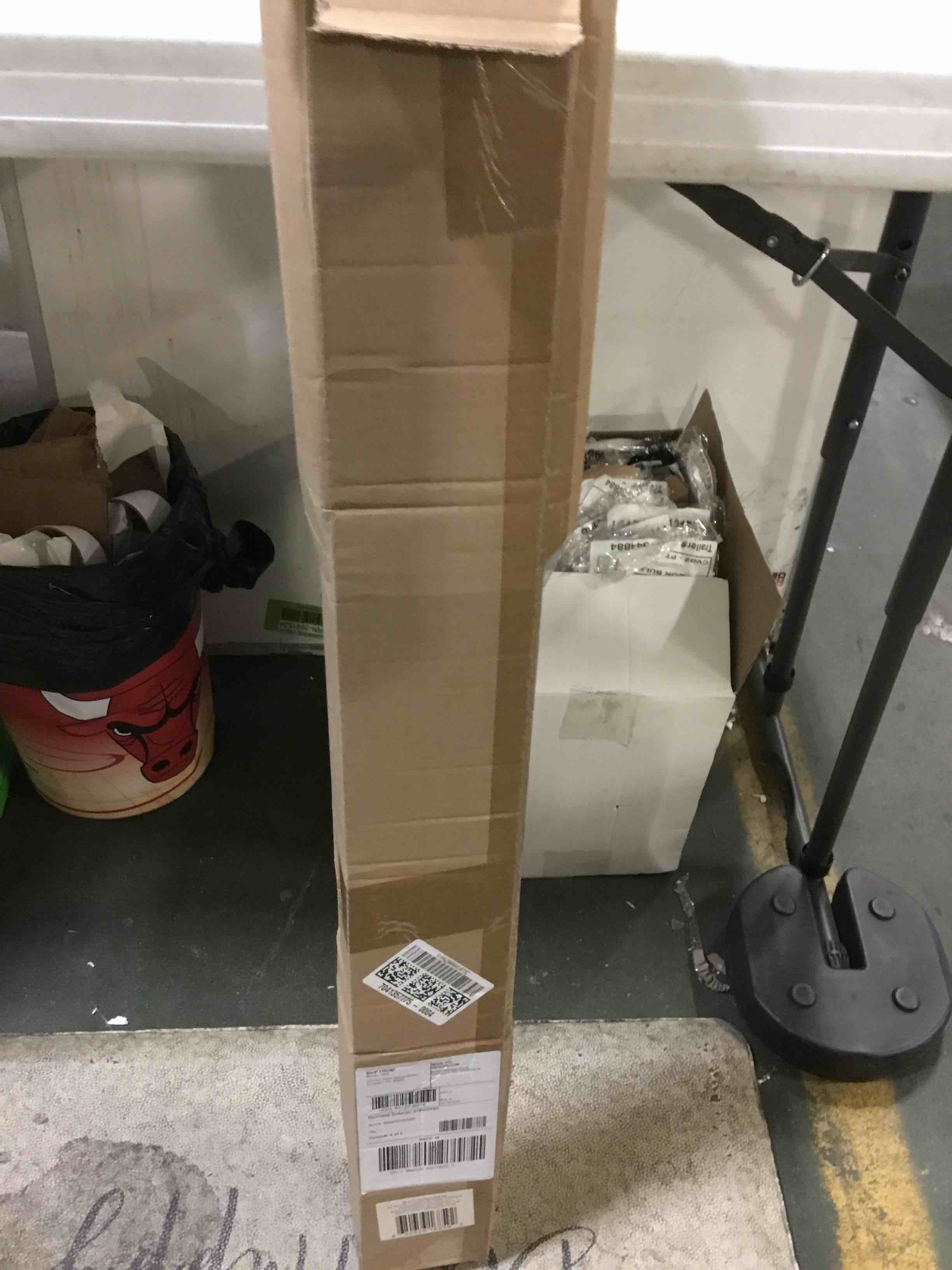 https://s3.amazonaws.com/lotting-images-prod/bidfta/GRN5416402_1693998525389.jpeg